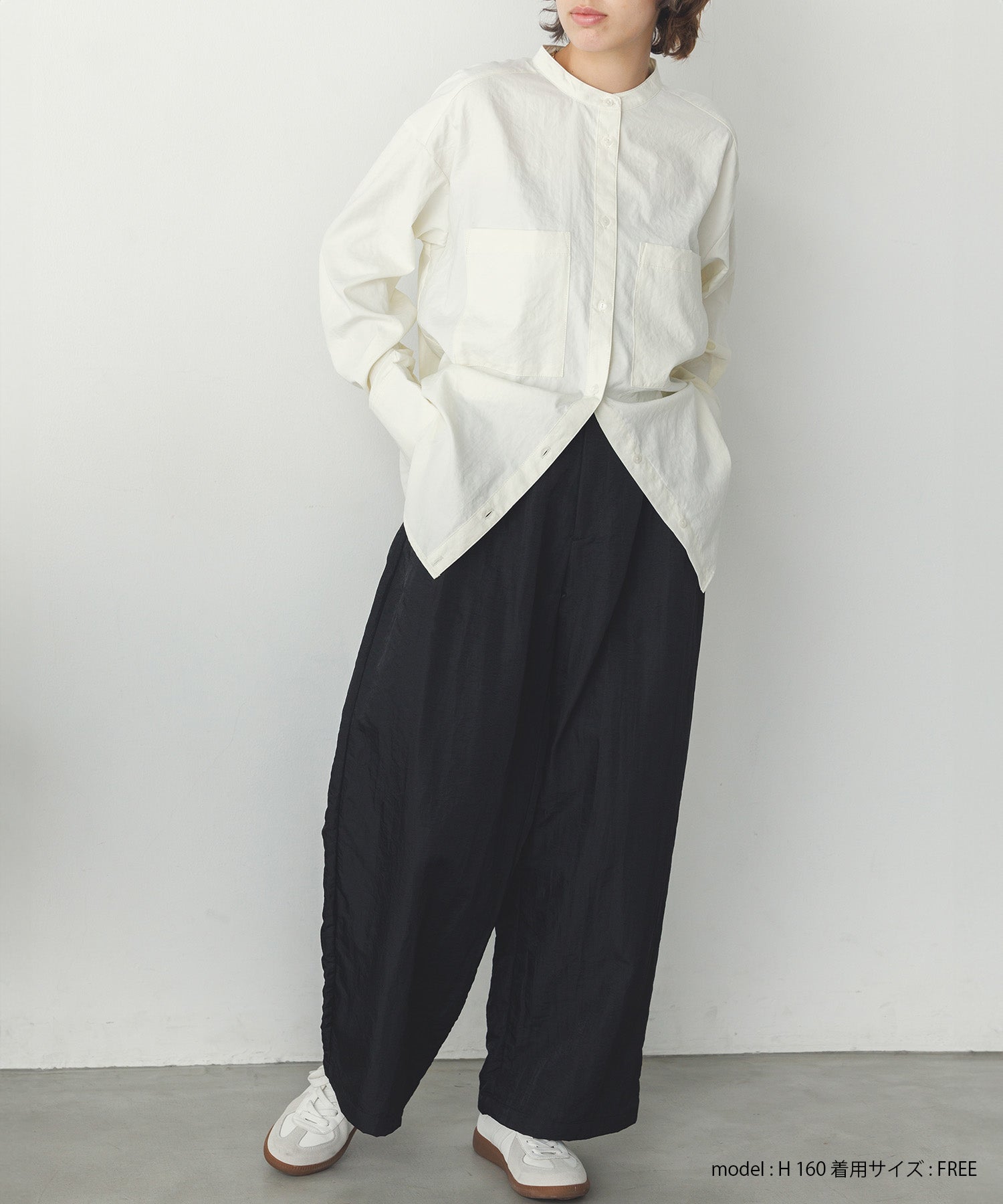 ナイロンツイル タックパンツ