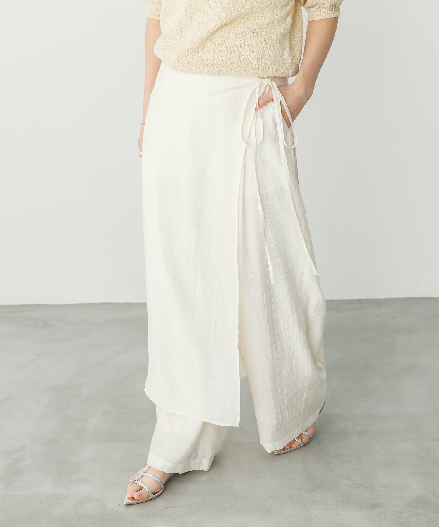《PRE-ORDER》WASH-SATIN LAYERED SKIRT