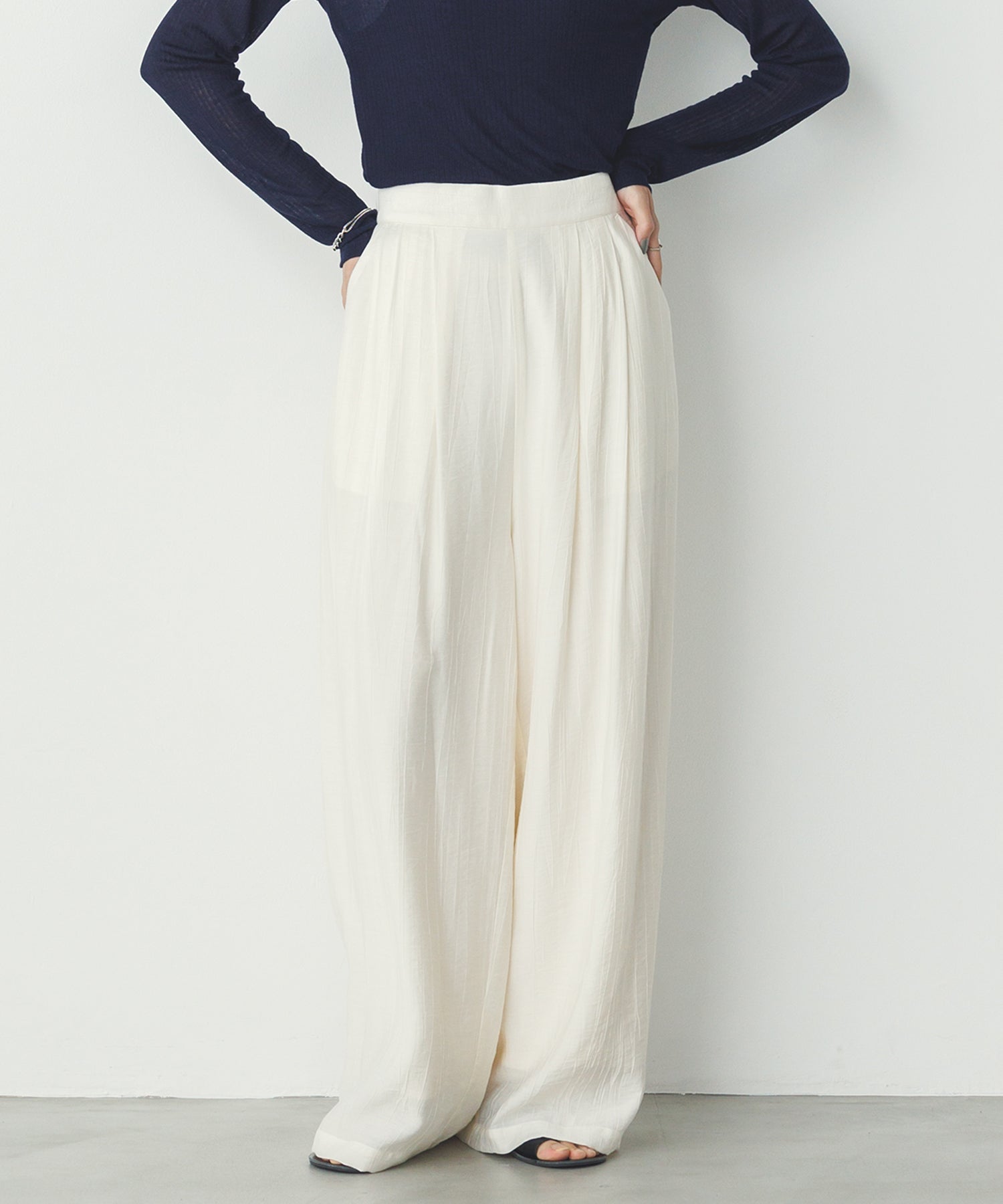 《PRE-ORDER》WASH-SATIN LAYERED SKIRT