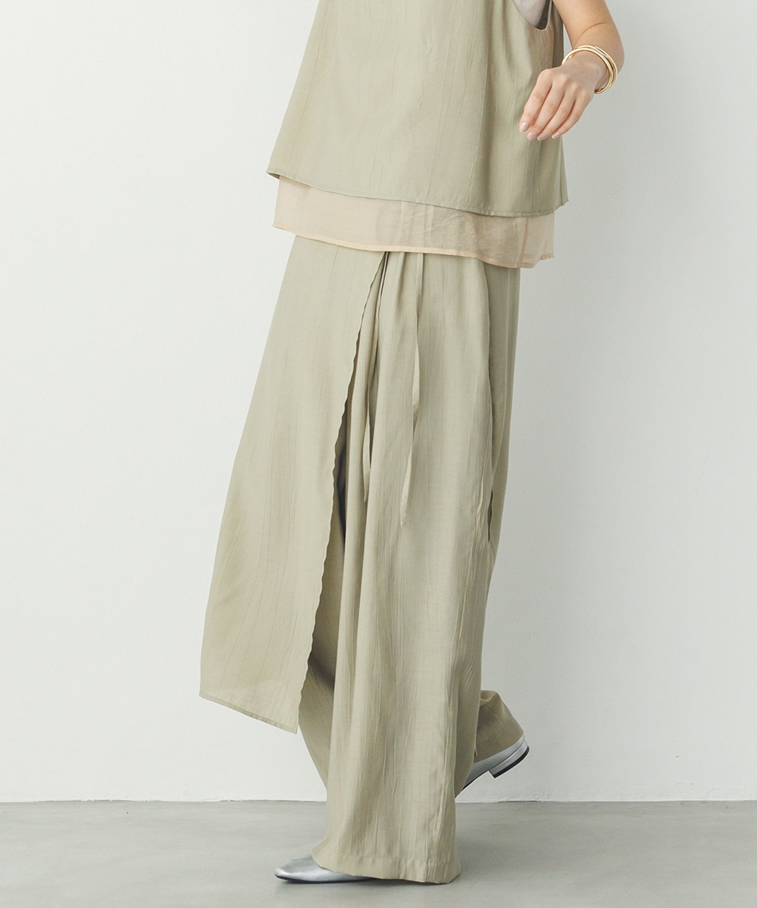 《PRE-ORDER》WASH-SATIN LAYERED SKIRT
