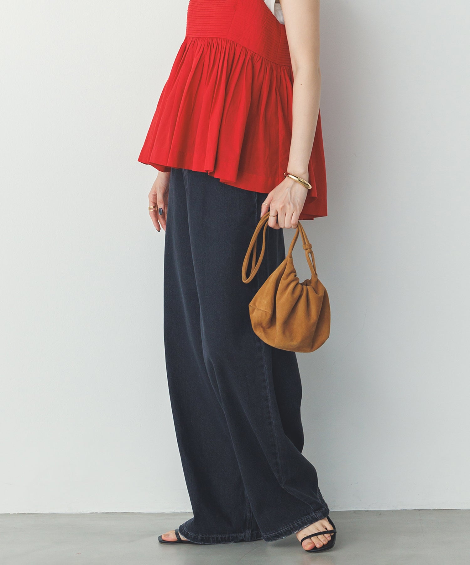 ダメージデニム ゆるストレートパンツ