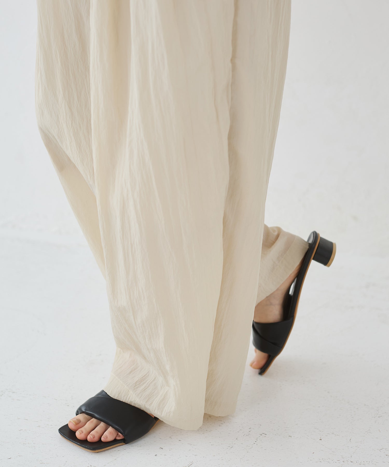 ワッシャー加工 ワイドストレートパンツ