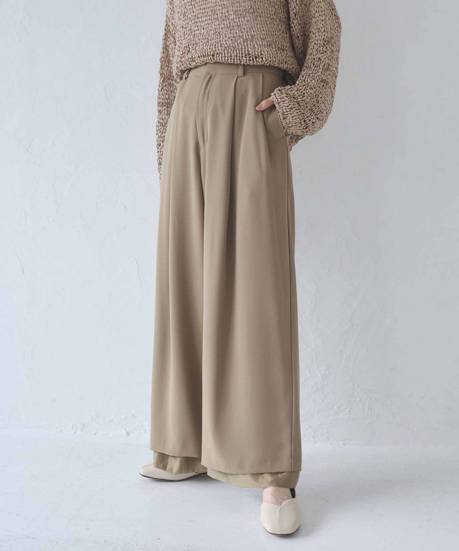 Poly Twill Sheer Wide Straight Pants