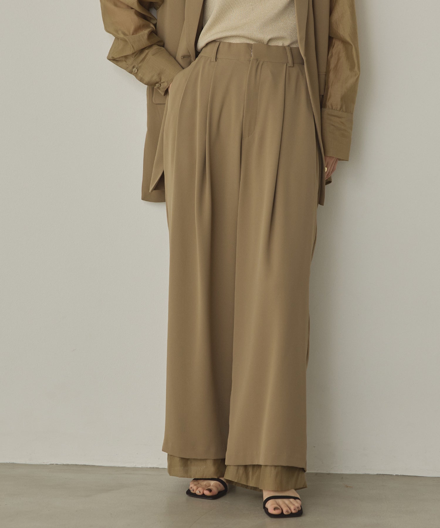 POLY TWILL SHEER WIDE STRAIGHT PANTS