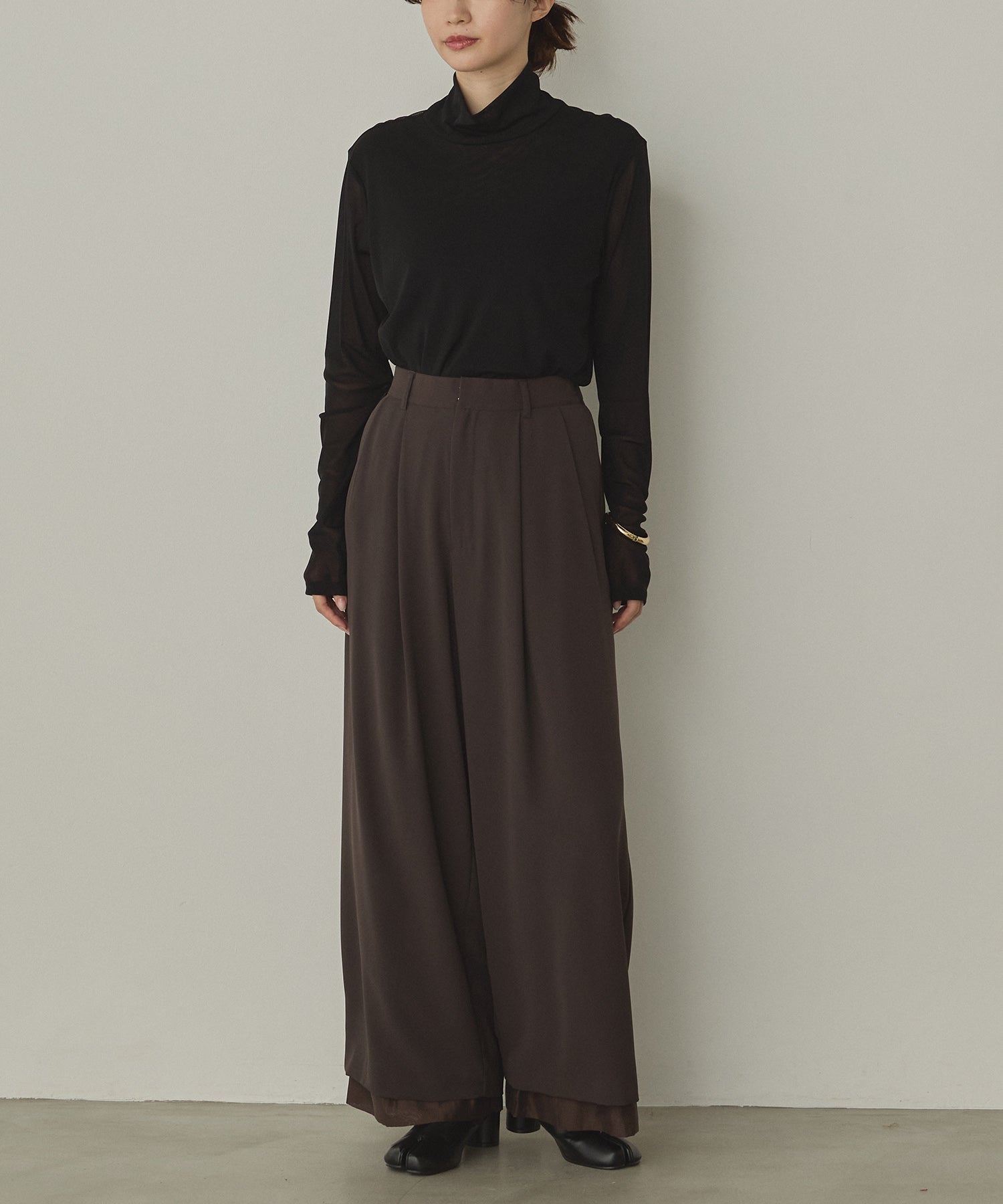 POLY TWILL SHEER WIDE STRAIGHT PANTS