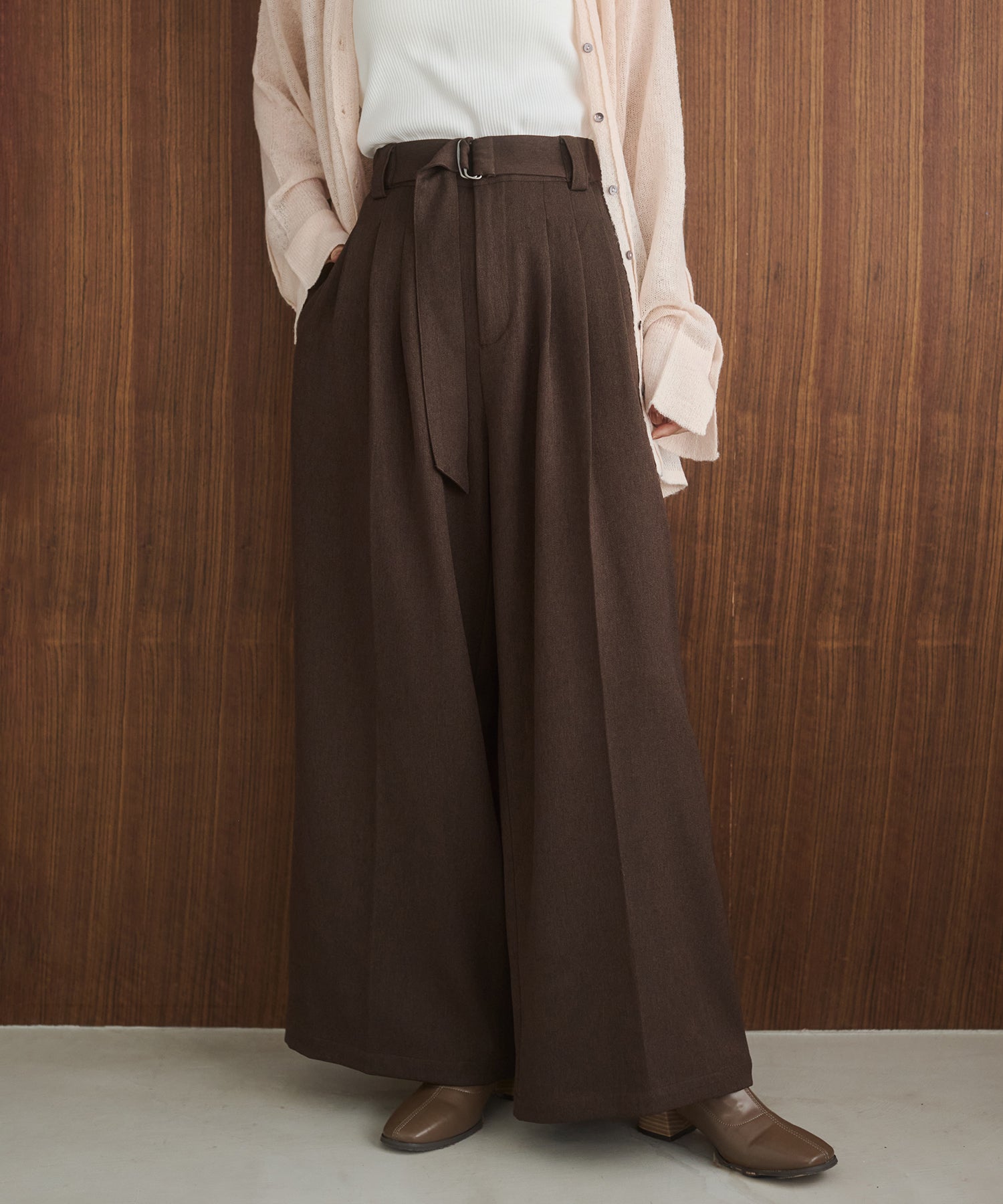 ツイルストライプ タックワイドパンツ