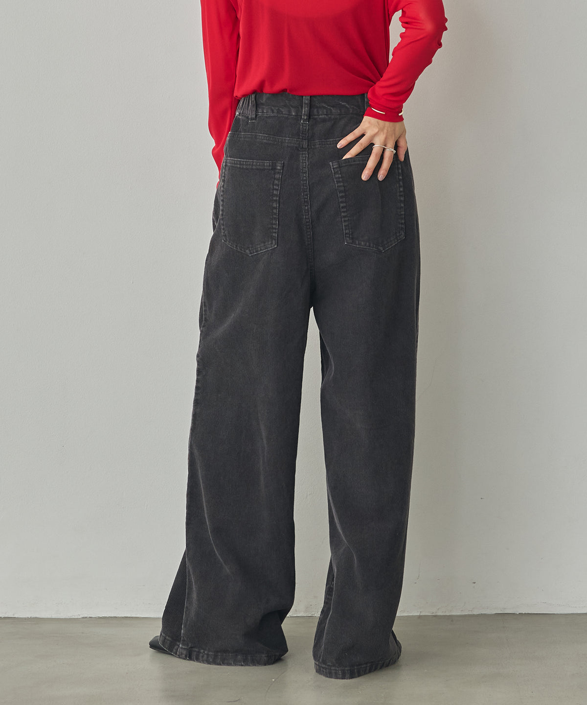 CORDUROY WIDE-LEG PANTS