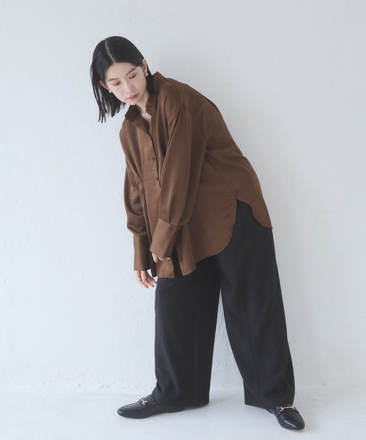 SIDE LINE WIDE STRAIGHT PANTS