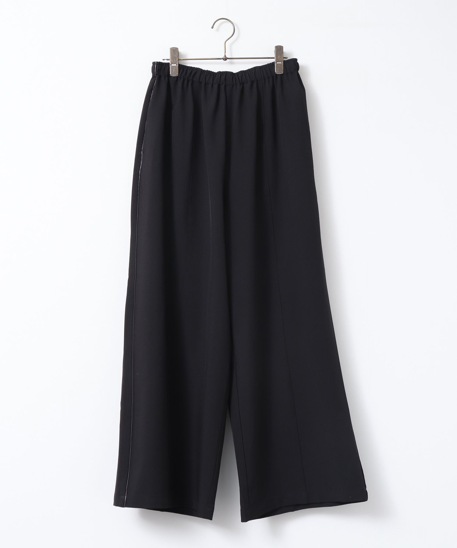 SIDE LINE WIDE STRAIGHT PANTS