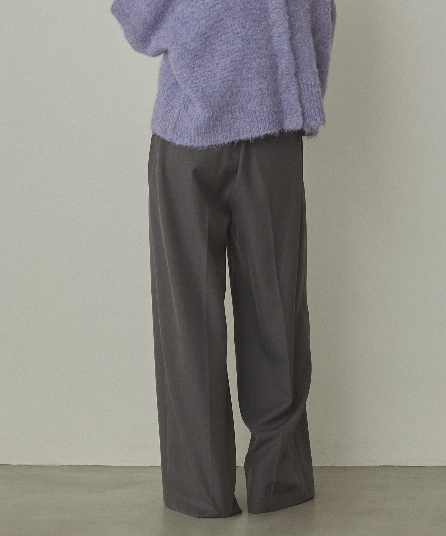 POLY TWILL TUCK PANTS
