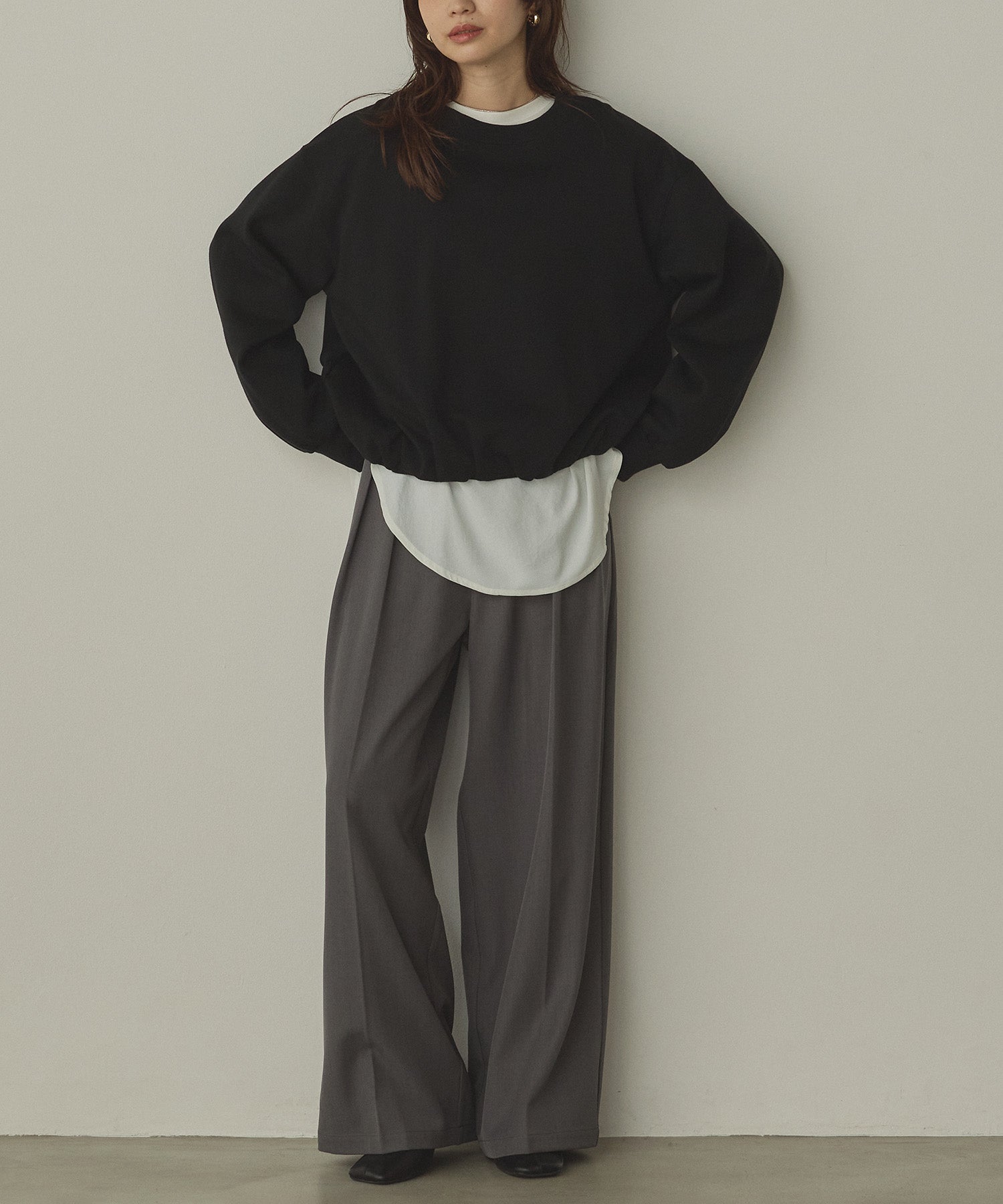 POLY TWILL TUCK PANTS