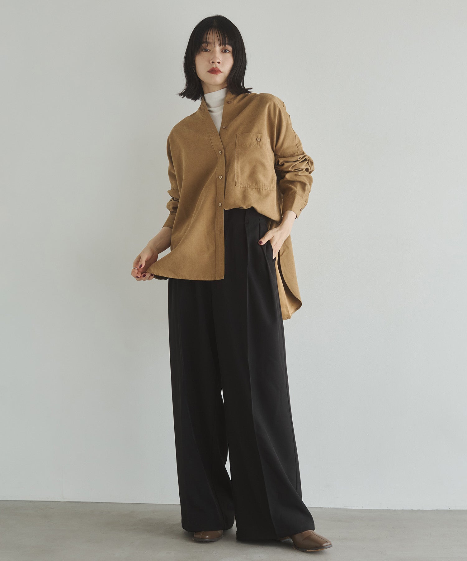 POLY TWILL TUCK PANTS