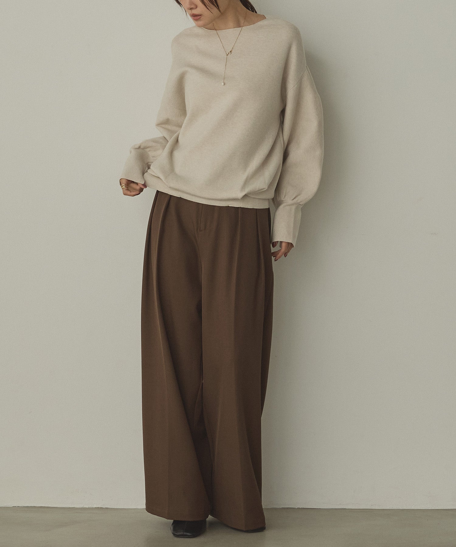 POLY TWILL TUCK PANTS
