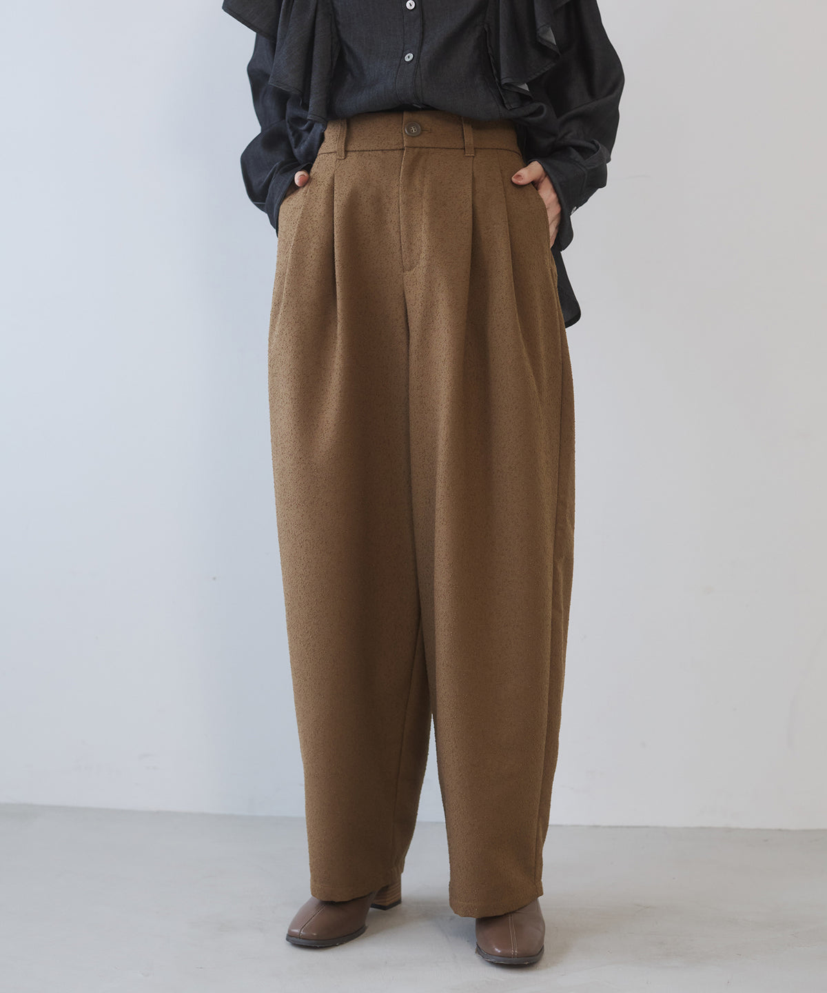 TWEED WIDE TUCK PANTS