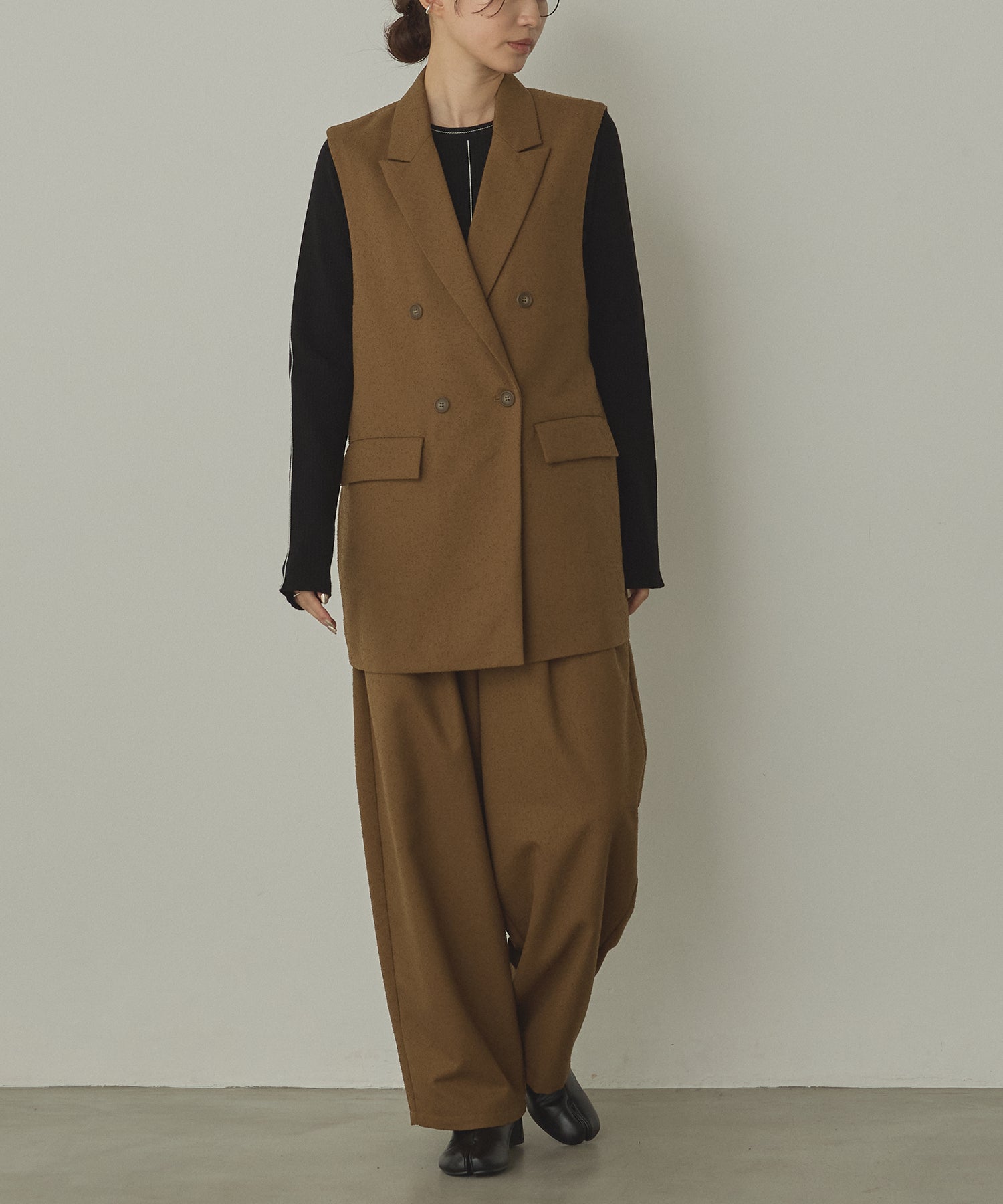 TWEED WIDE TUCK PANTS