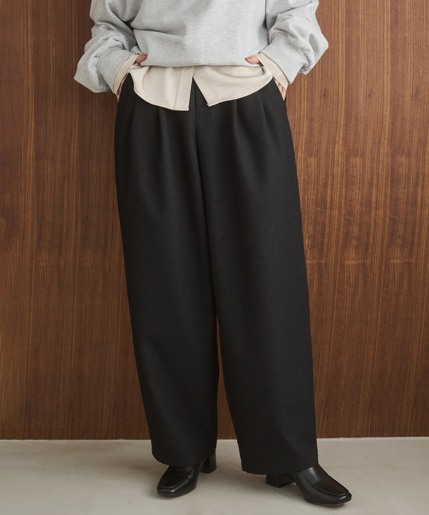 TWEED WIDE TUCK PANTS