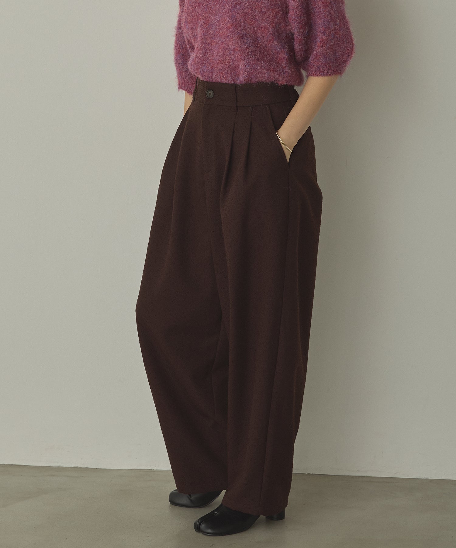 TWEED WIDE TUCK PANTS