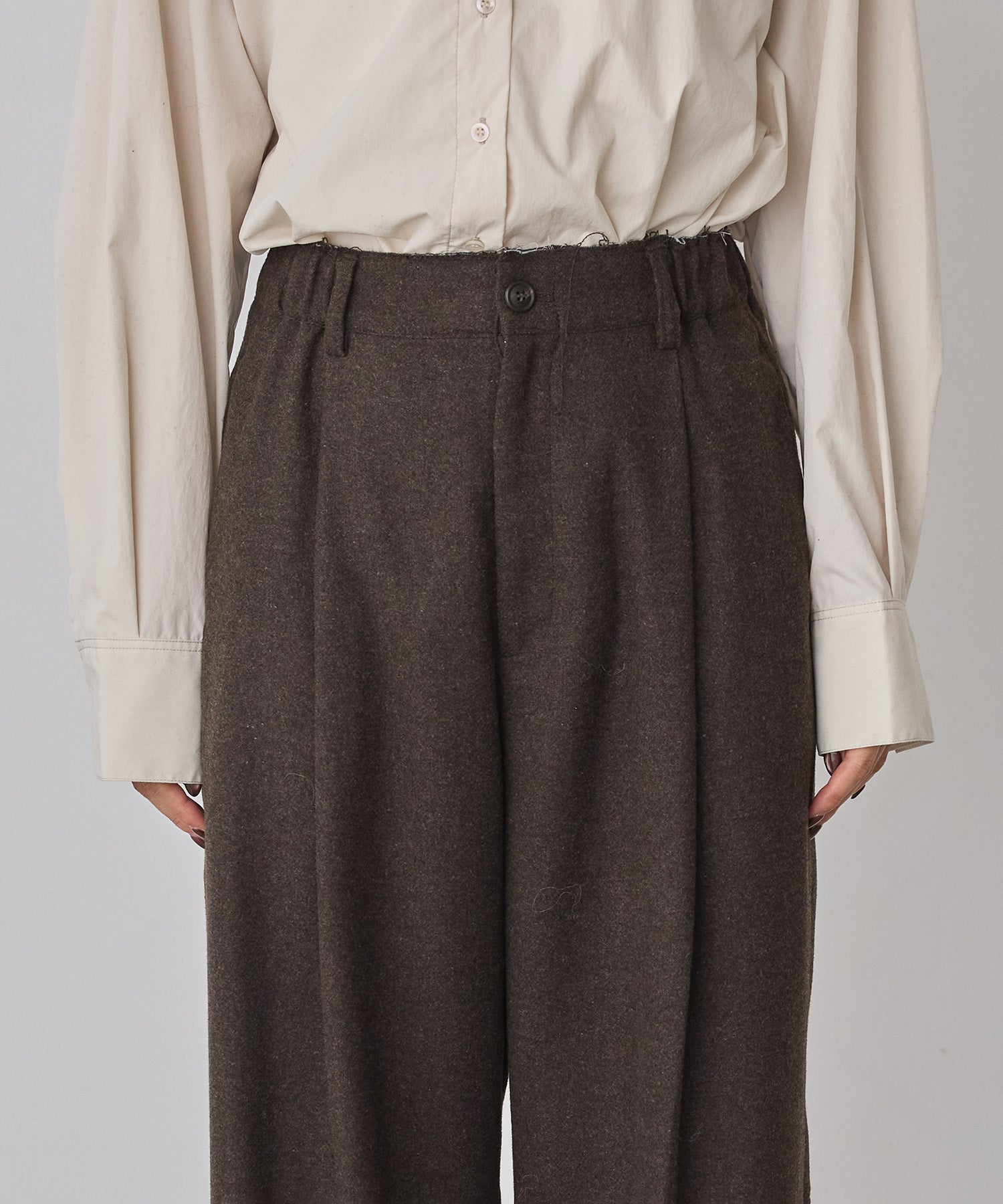 WOOL BLEND WIDE TUCK PANTS