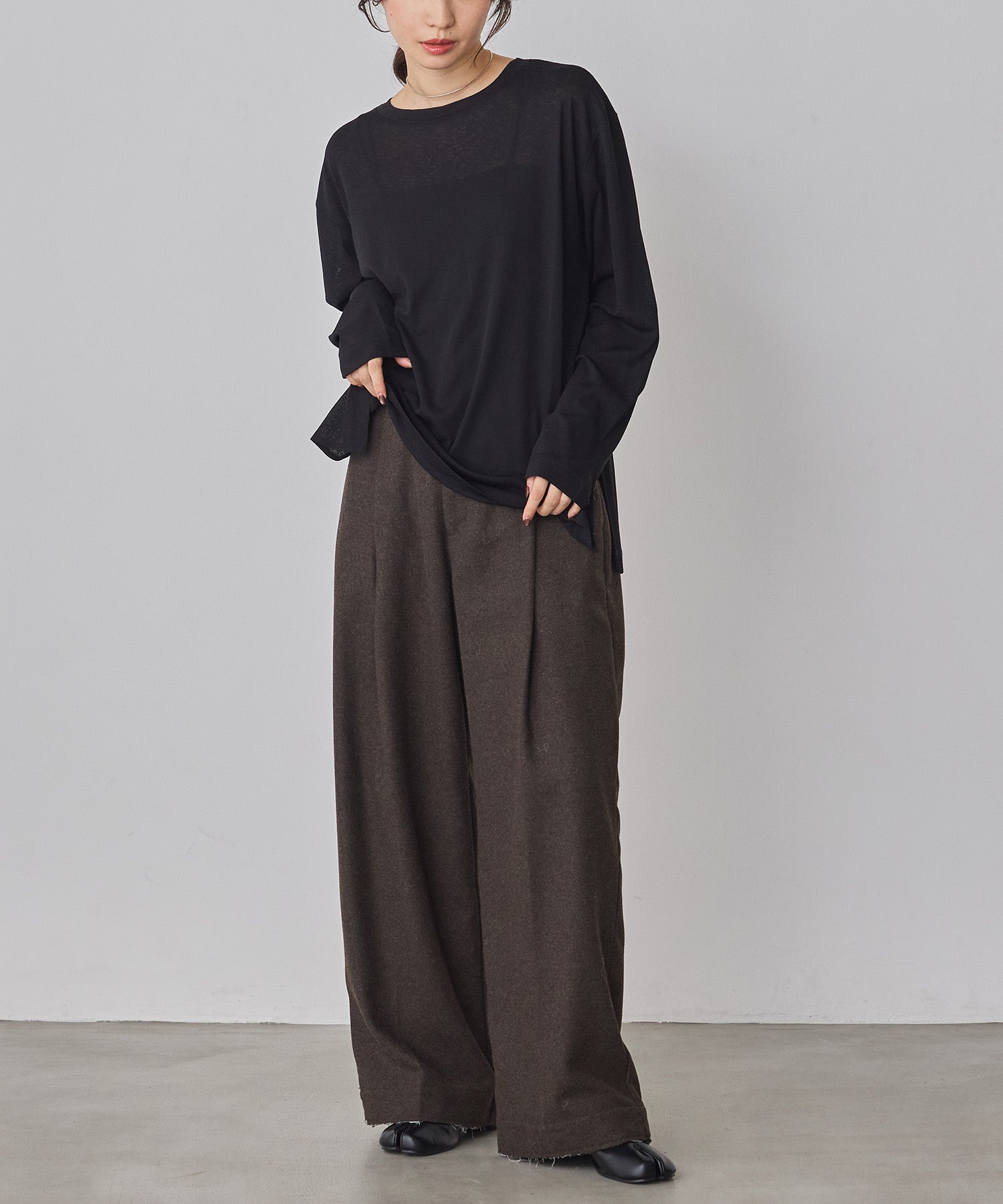 WOOL BLEND WIDE TUCK PANTS