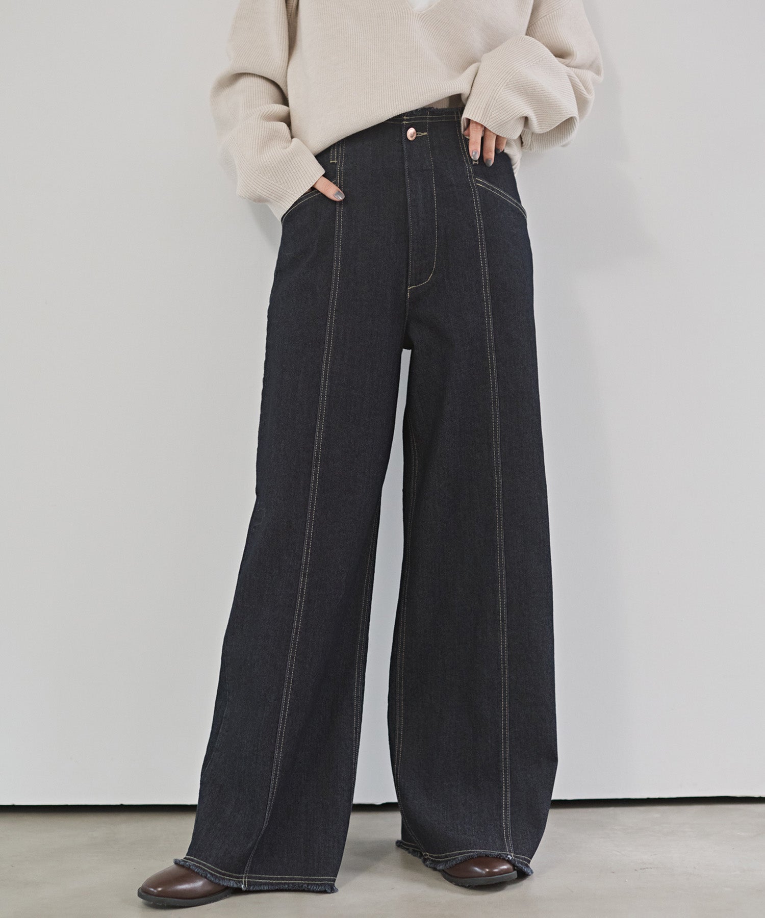 STRETCH DENIM WIDE PANTS