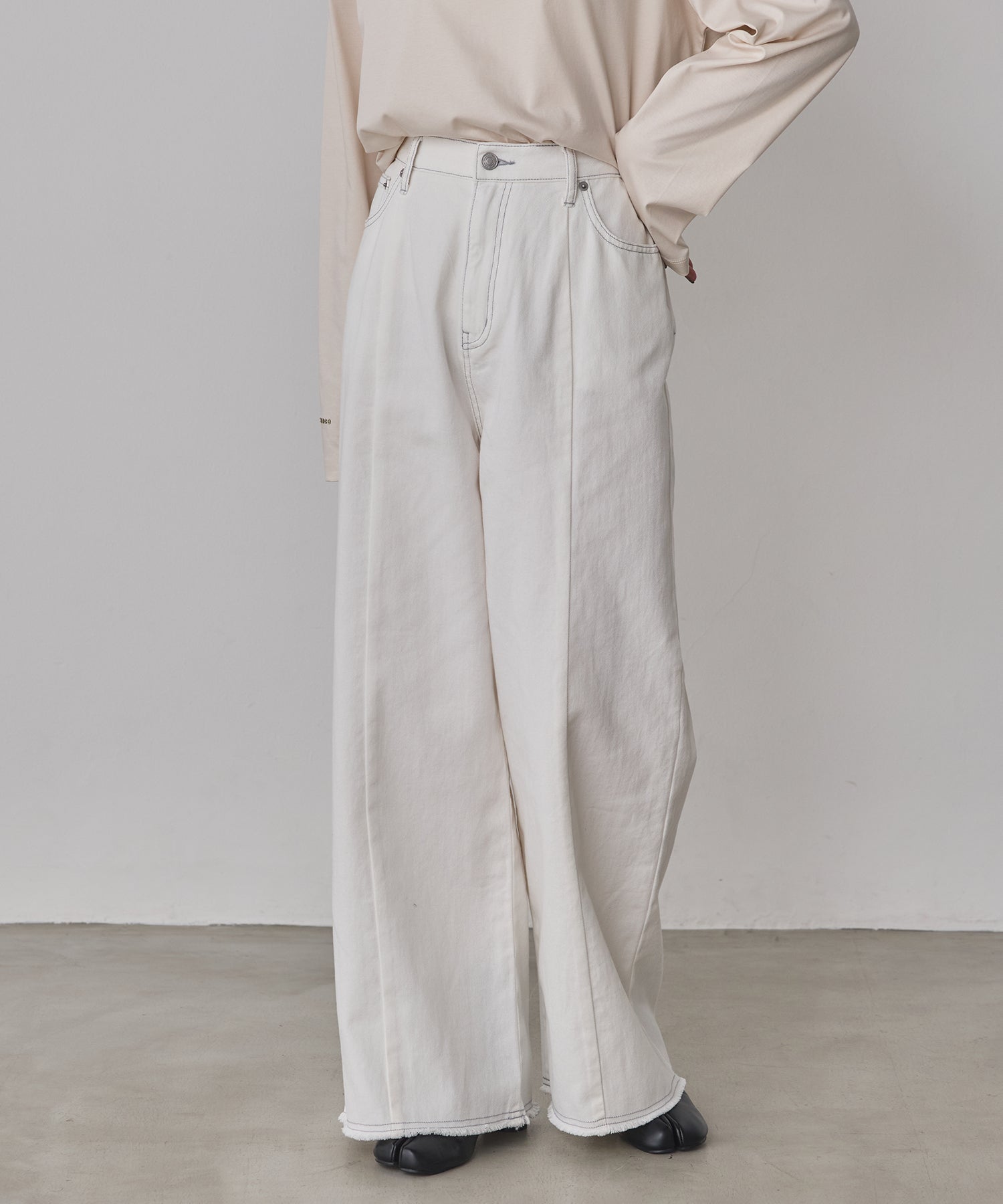 バイカラーデニムパンツ