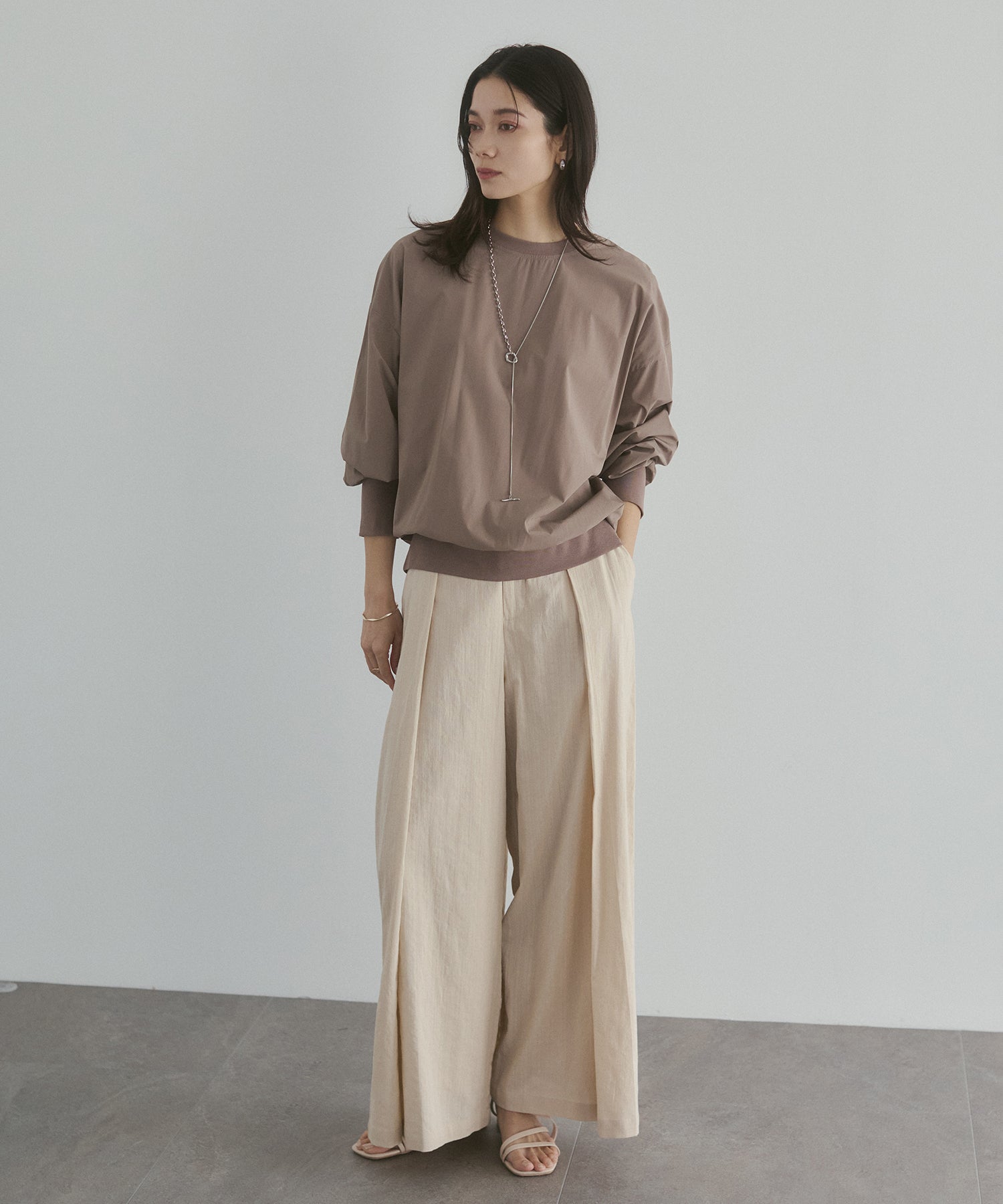 SPRING SLAB DEEP TUCK PANTS