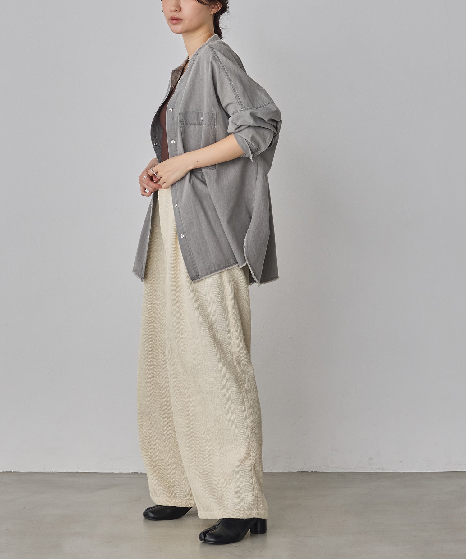 デニムライク ヘリンボーン タックパンツ