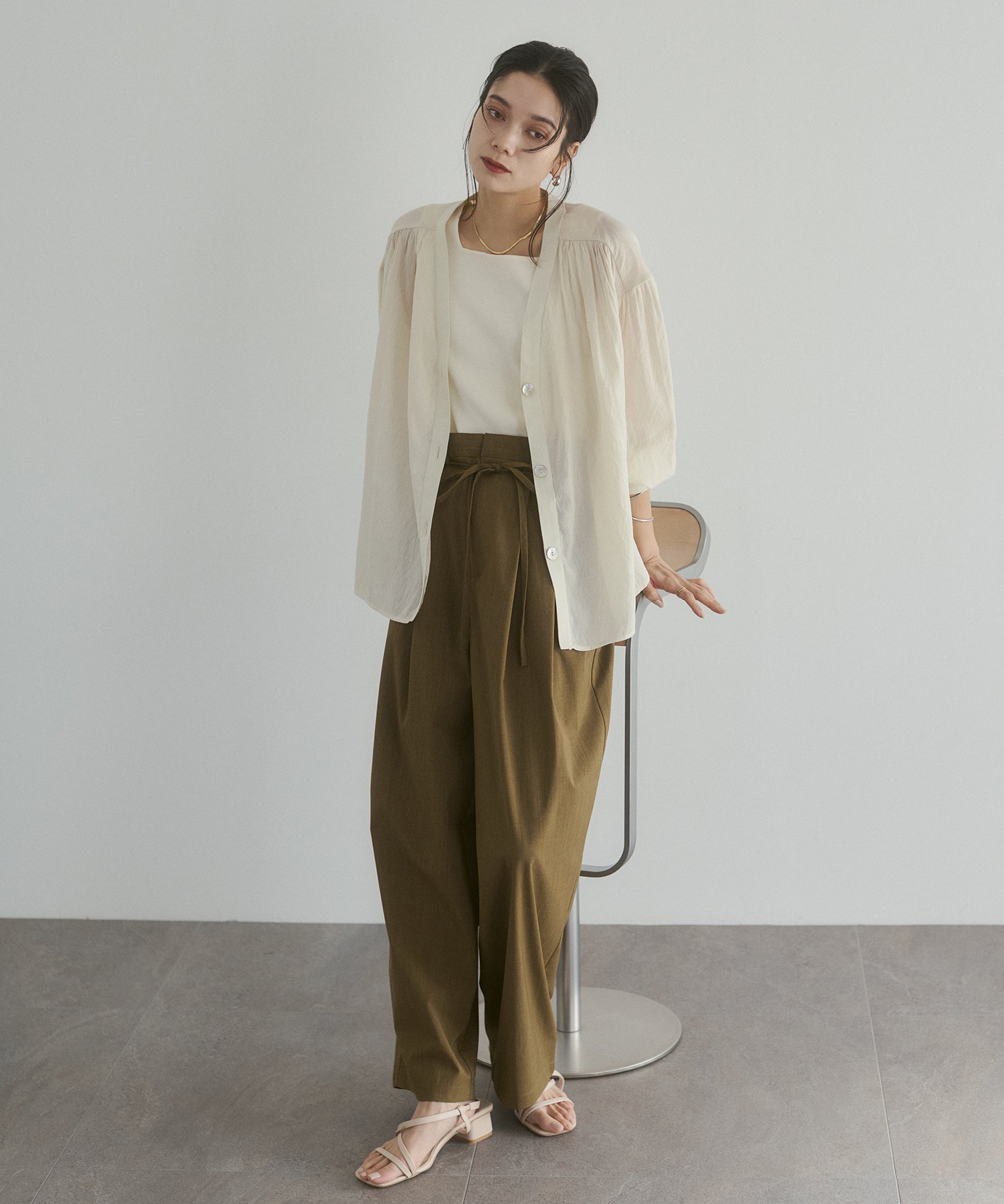 LINEN-LOOK PLEATED PANTS