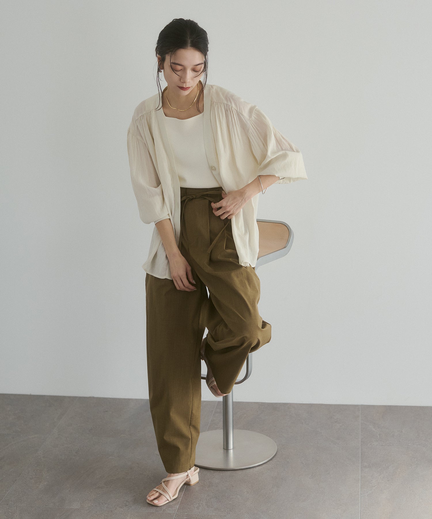 LINEN-LOOK PLEATED PANTS