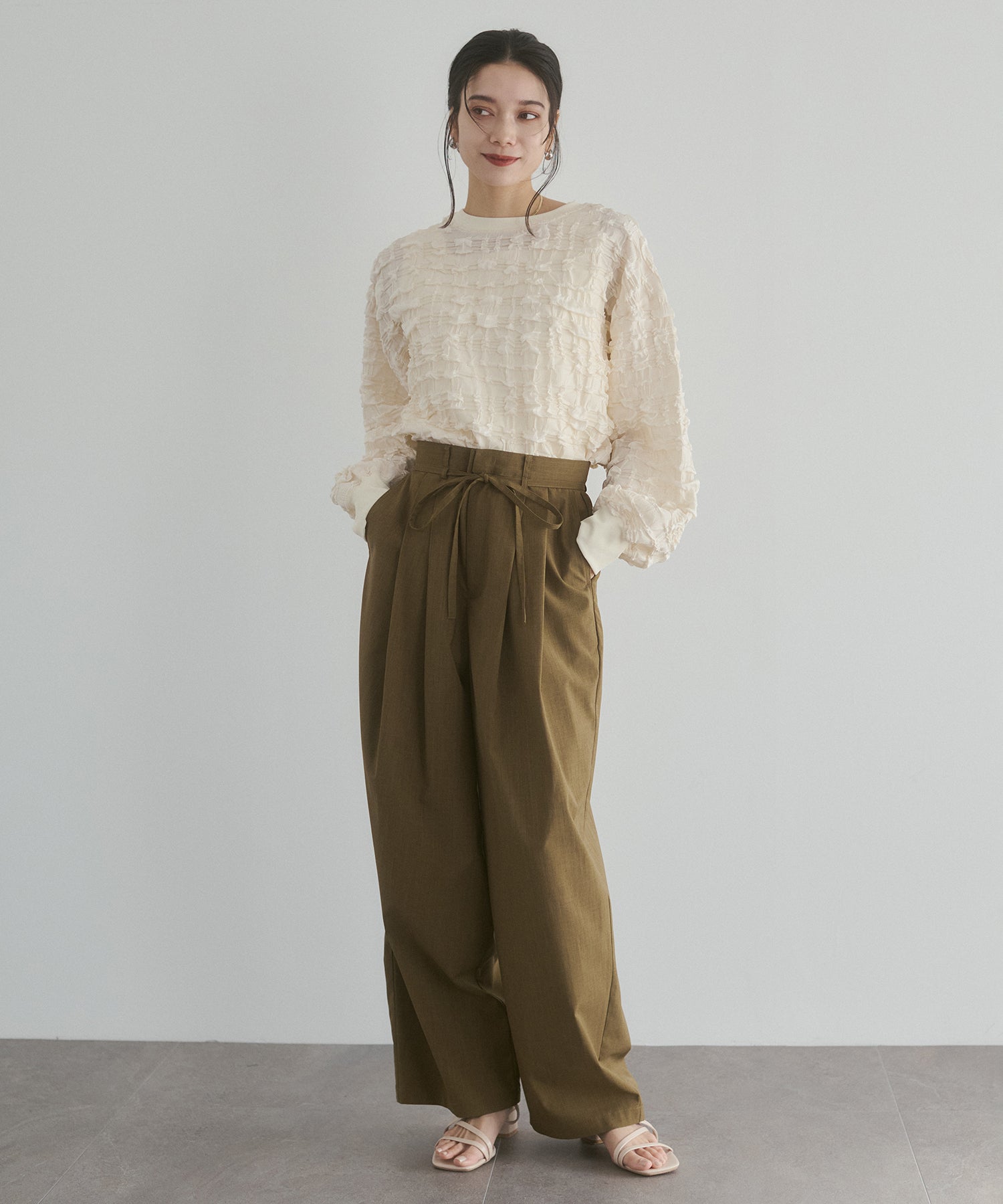 LINEN-LOOK PLEATED PANTS