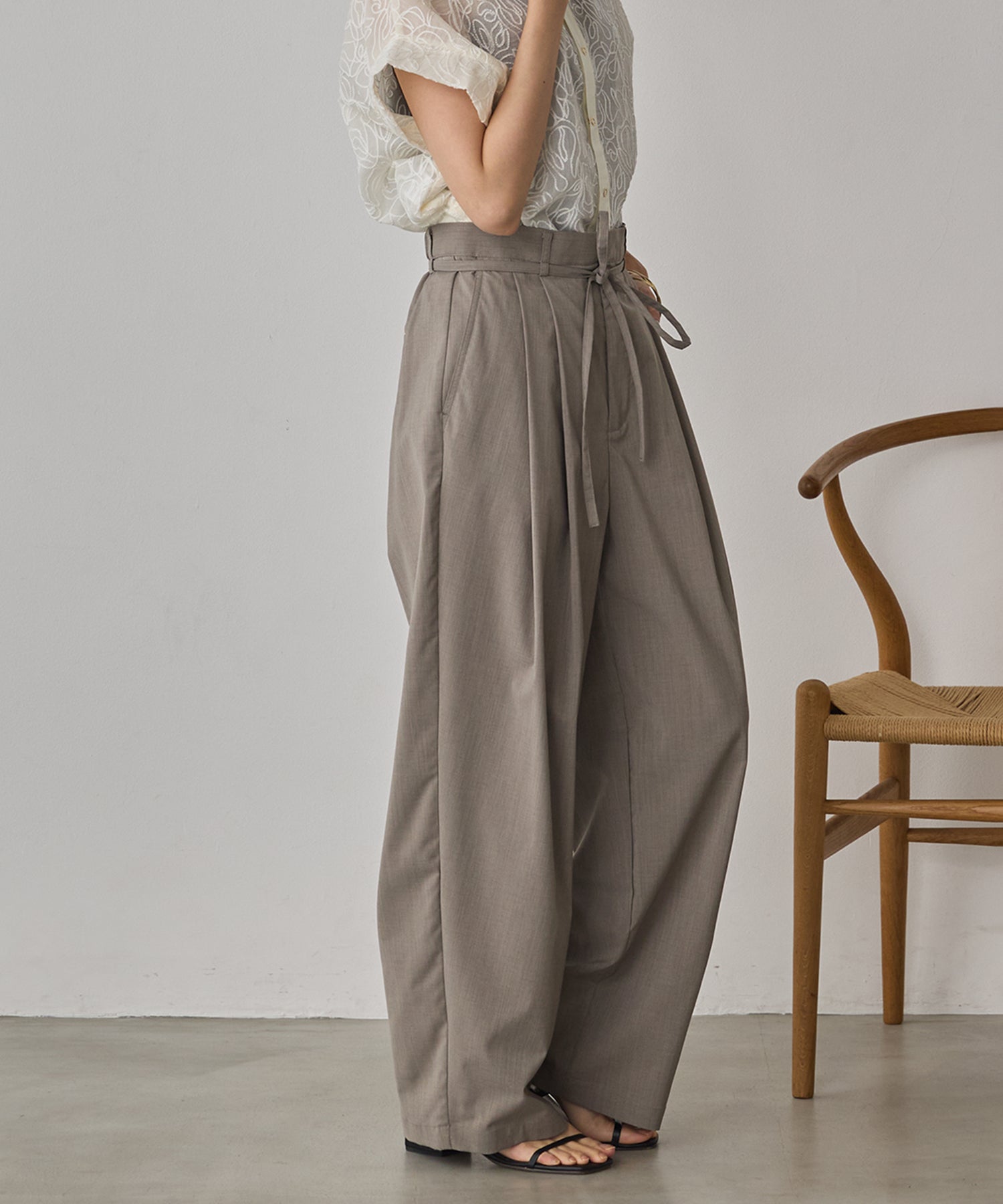 LINEN-LOOK PLEATED PANTS