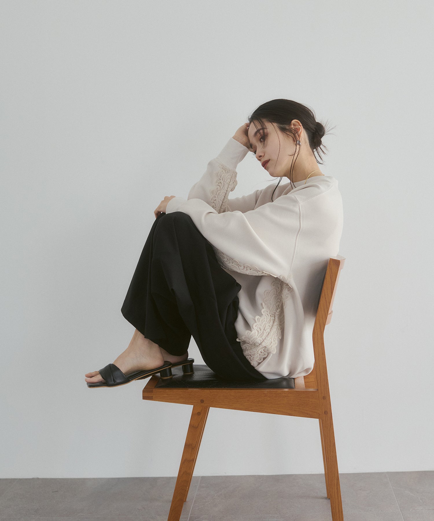 LINEN-LOOK PLEATED PANTS