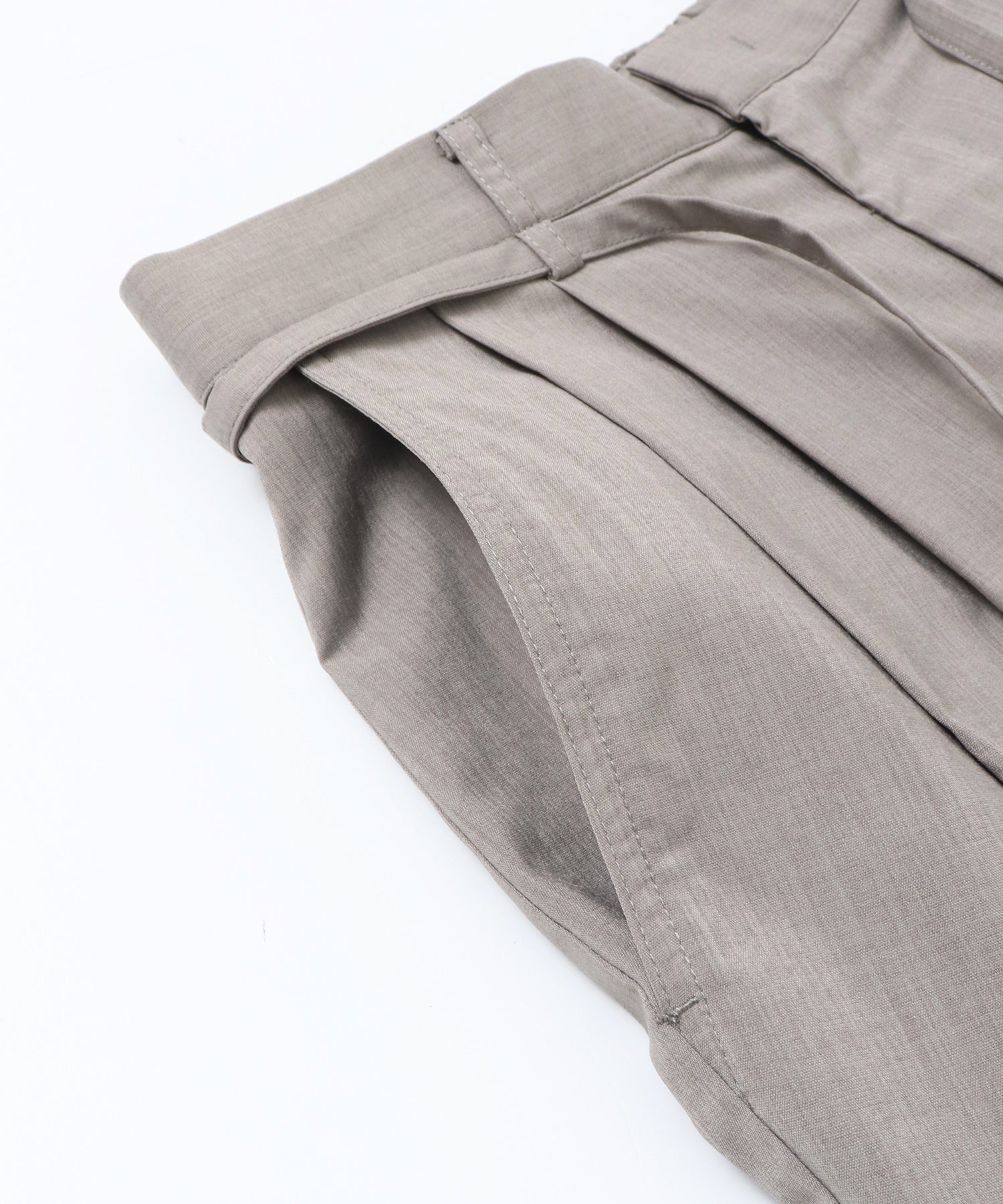 LINEN-LOOK PLEATED PANTS
