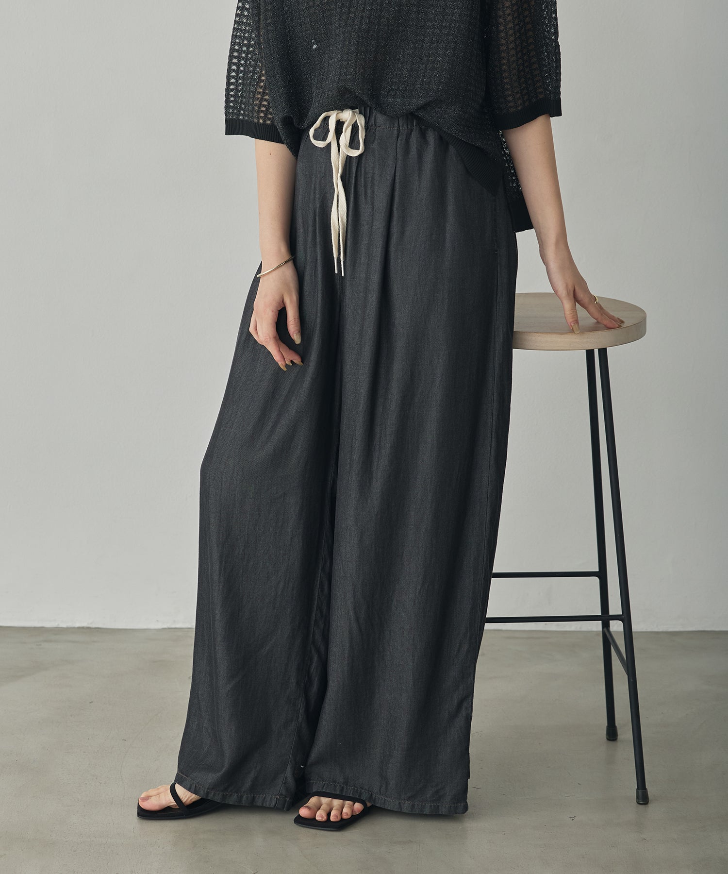 TENCEL DENIM WITH HEM TABS WIDE PANTS