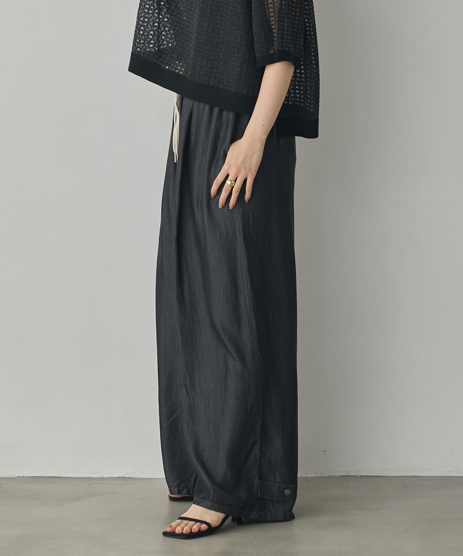 TENCEL DENIM WITH HEM TABS WIDE PANTS