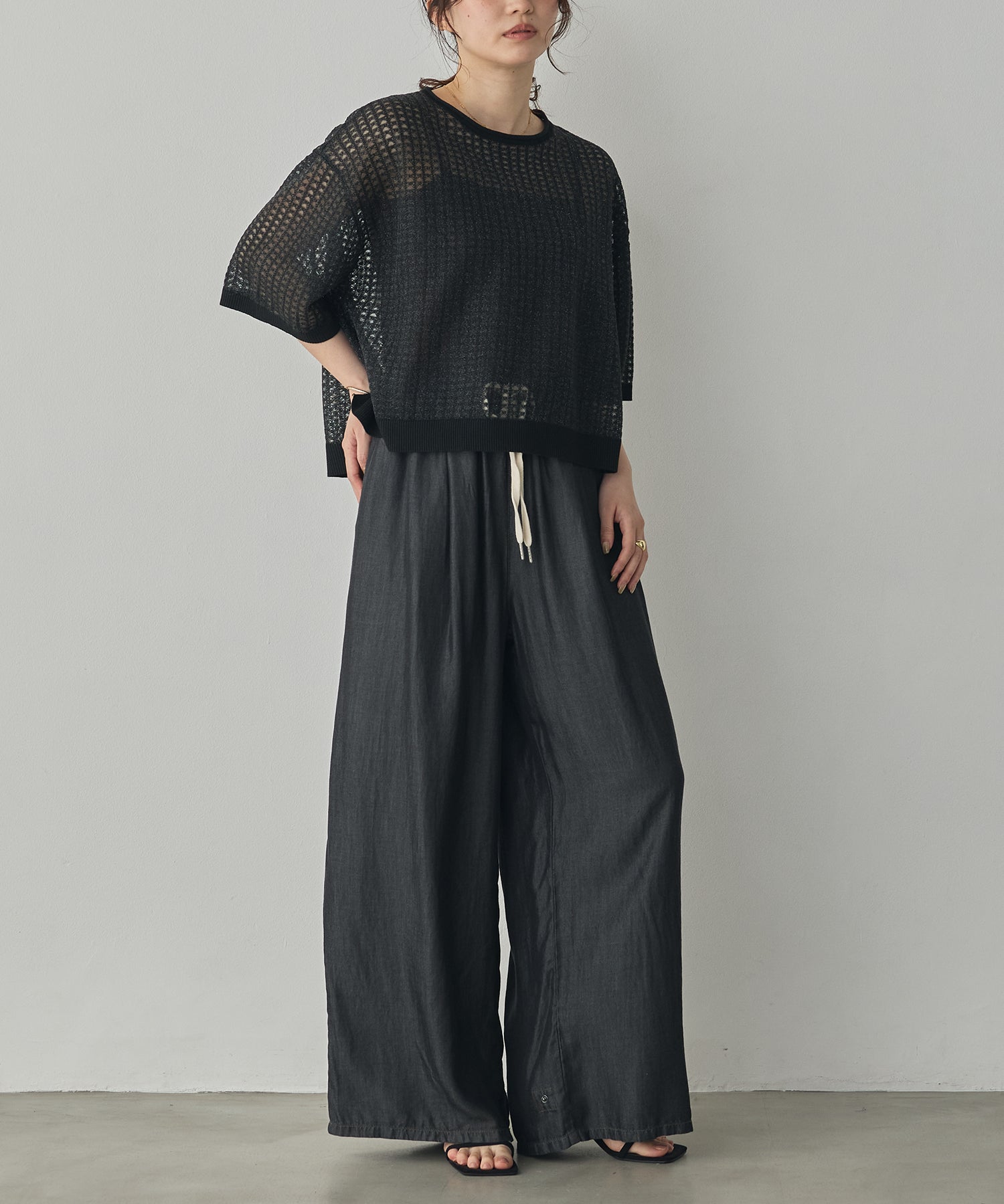 TENCEL DENIM WITH HEM TABS WIDE PANTS
