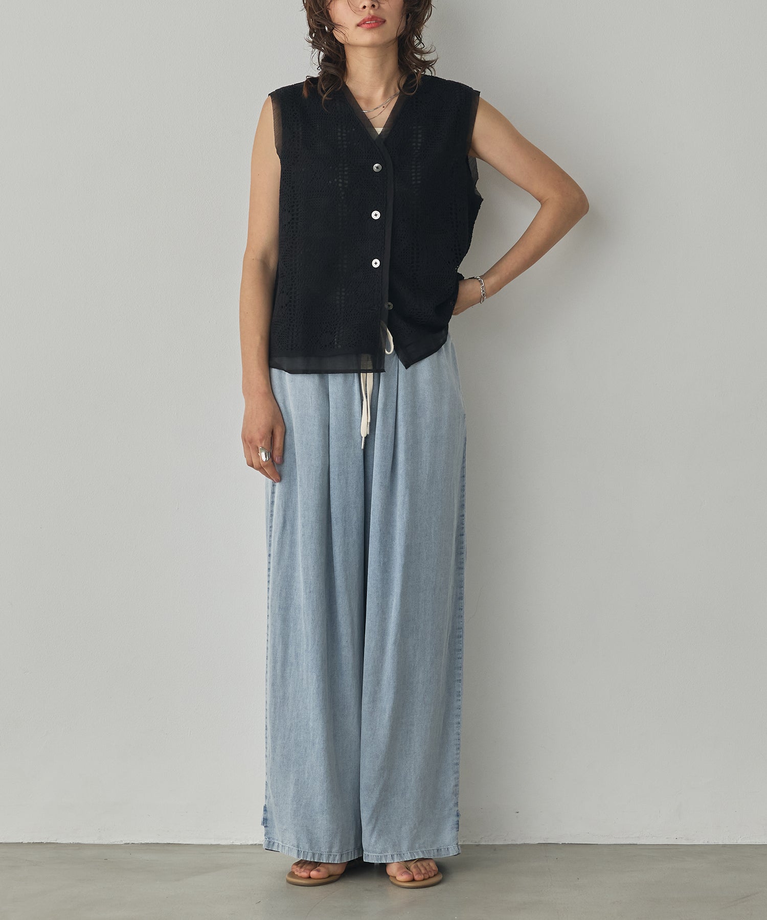 TENCEL DENIM WITH HEM TABS WIDE PANTS