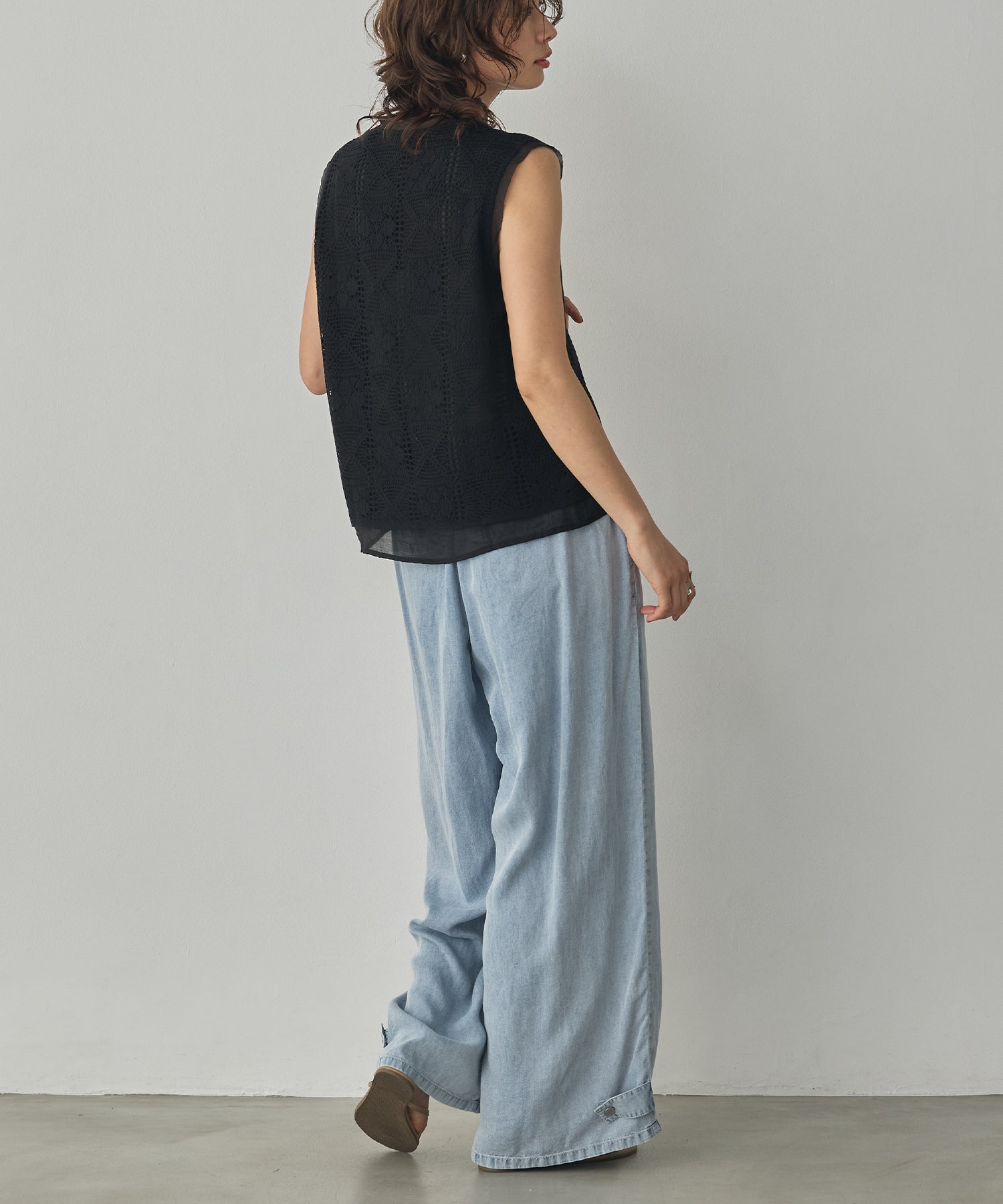 TENCEL DENIM WITH HEM TABS WIDE PANTS