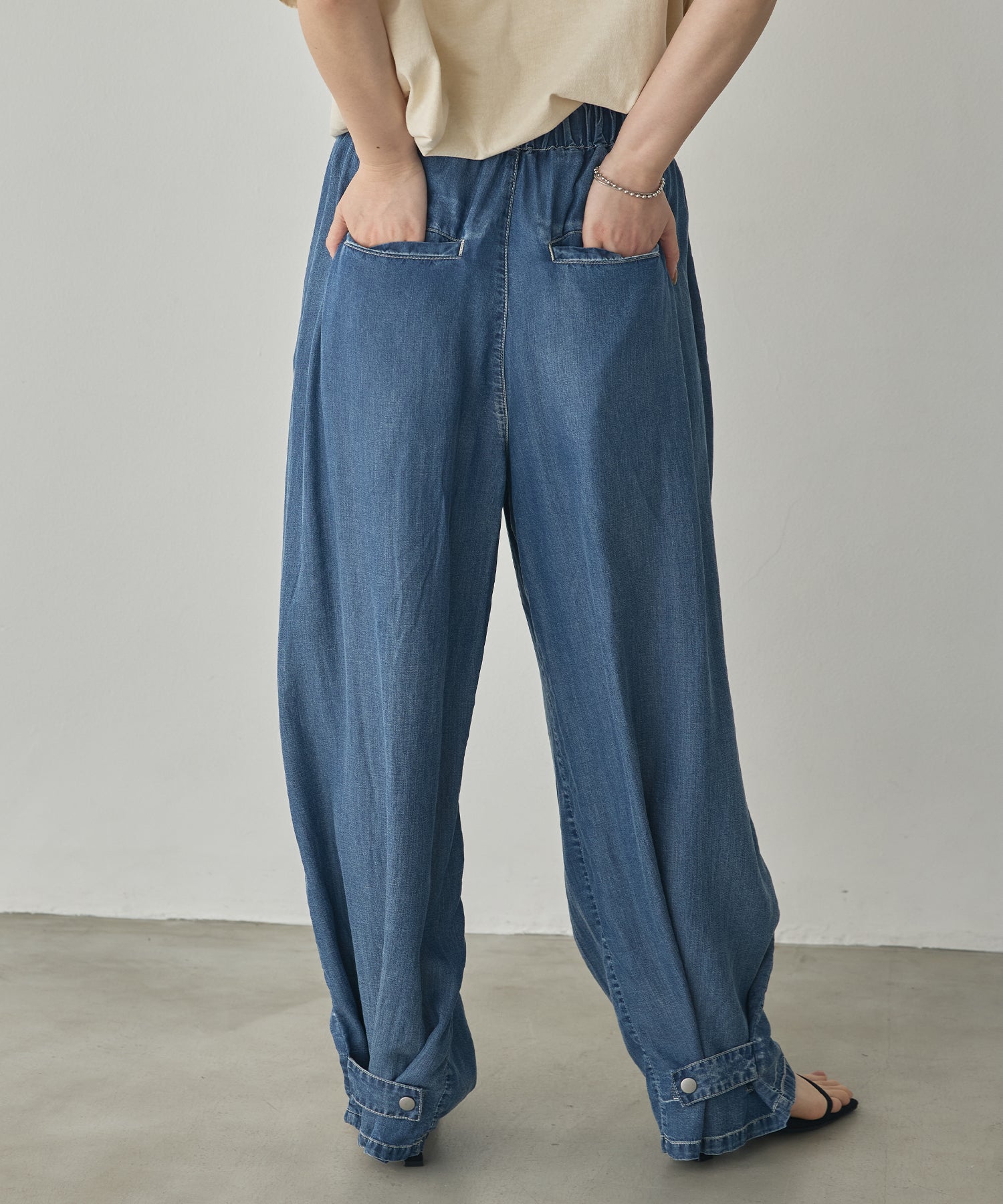 TENCEL DENIM WITH HEM TABS WIDE PANTS