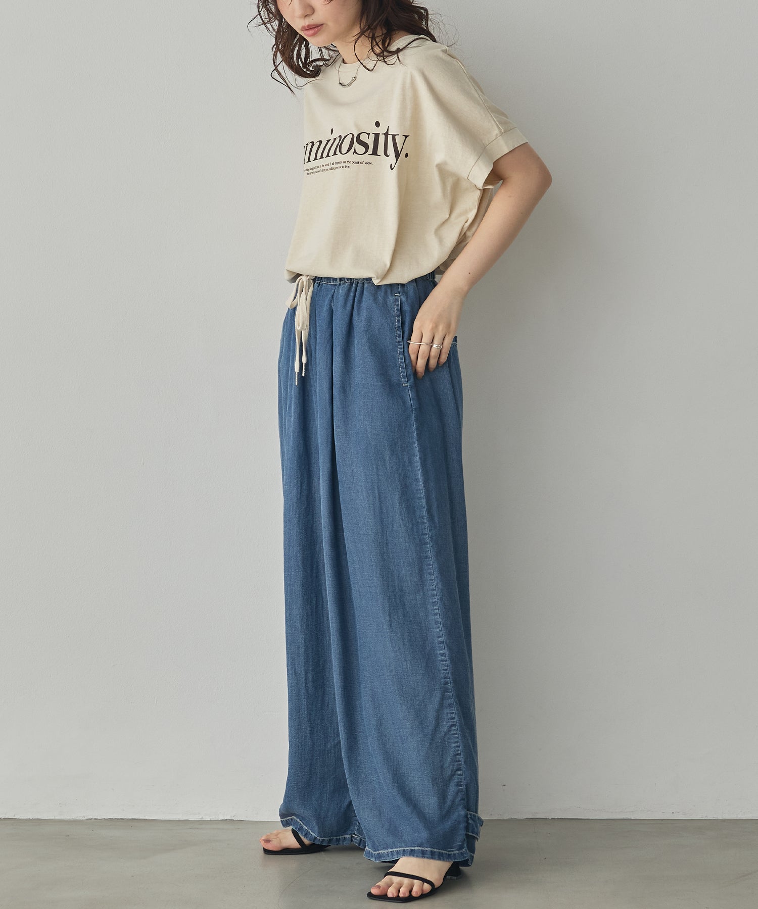 TENCEL DENIM WITH HEM TABS WIDE PANTS