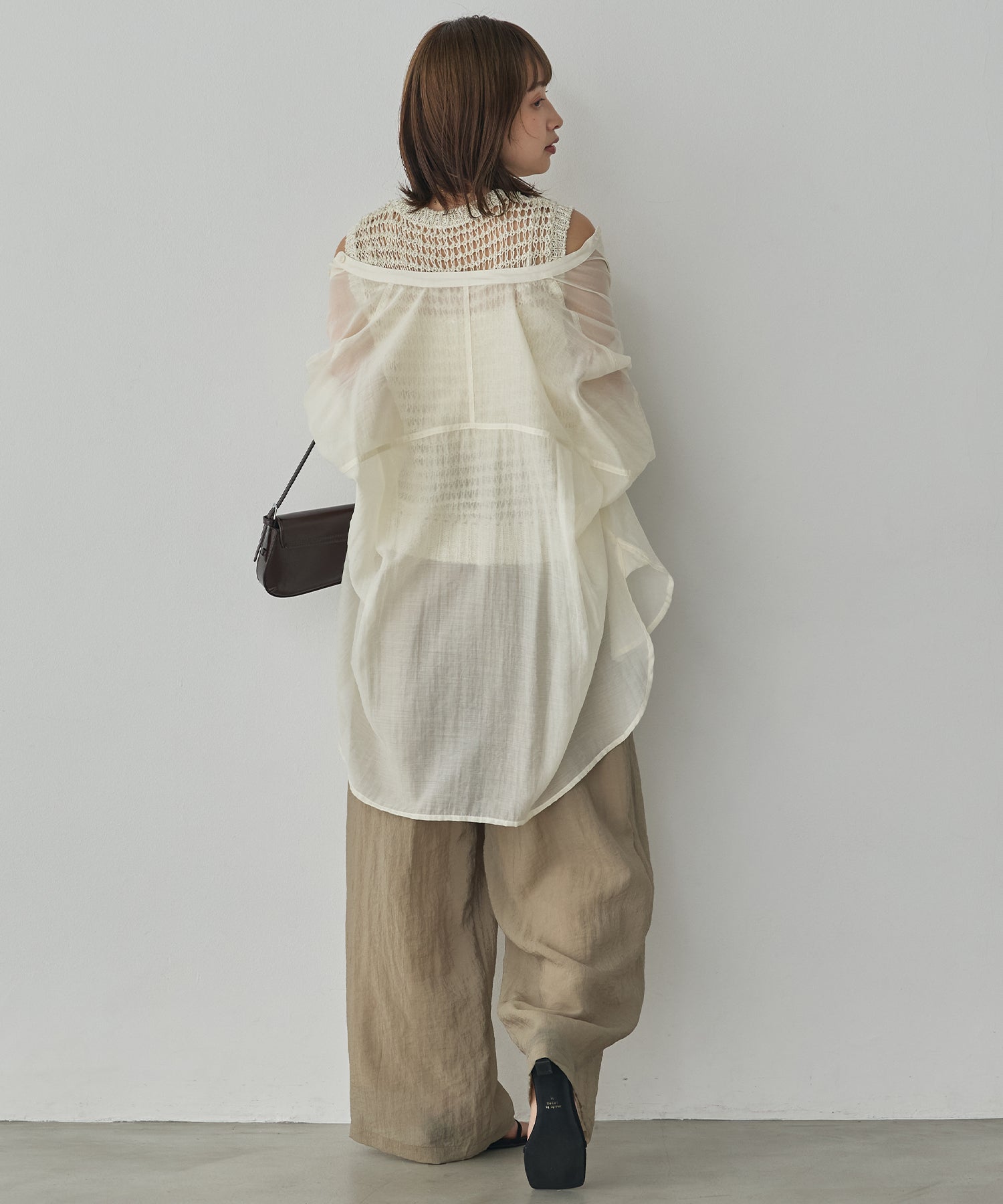 GLOSSY SHEER EASY PANTS