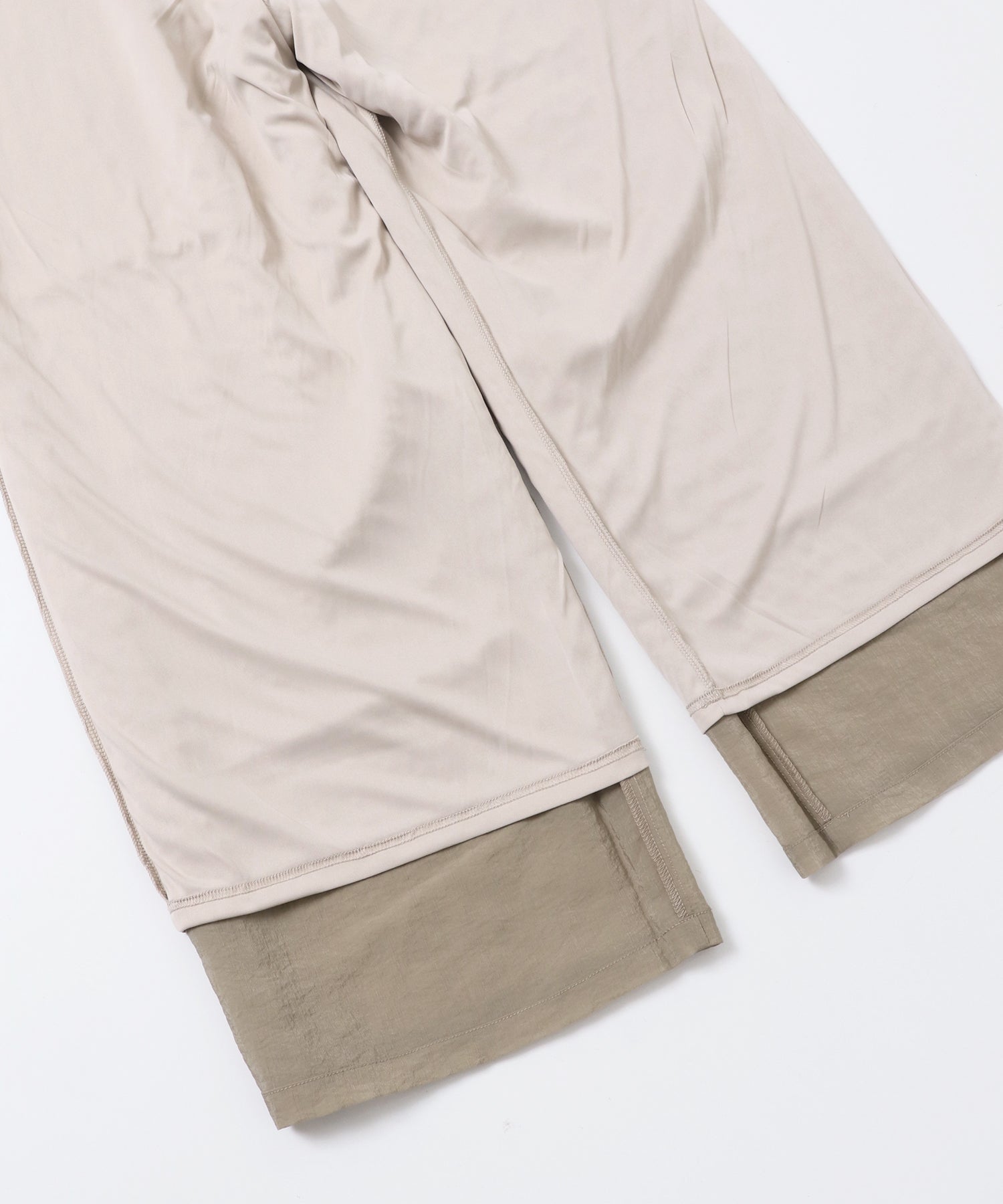 GLOSSY SHEER EASY PANTS