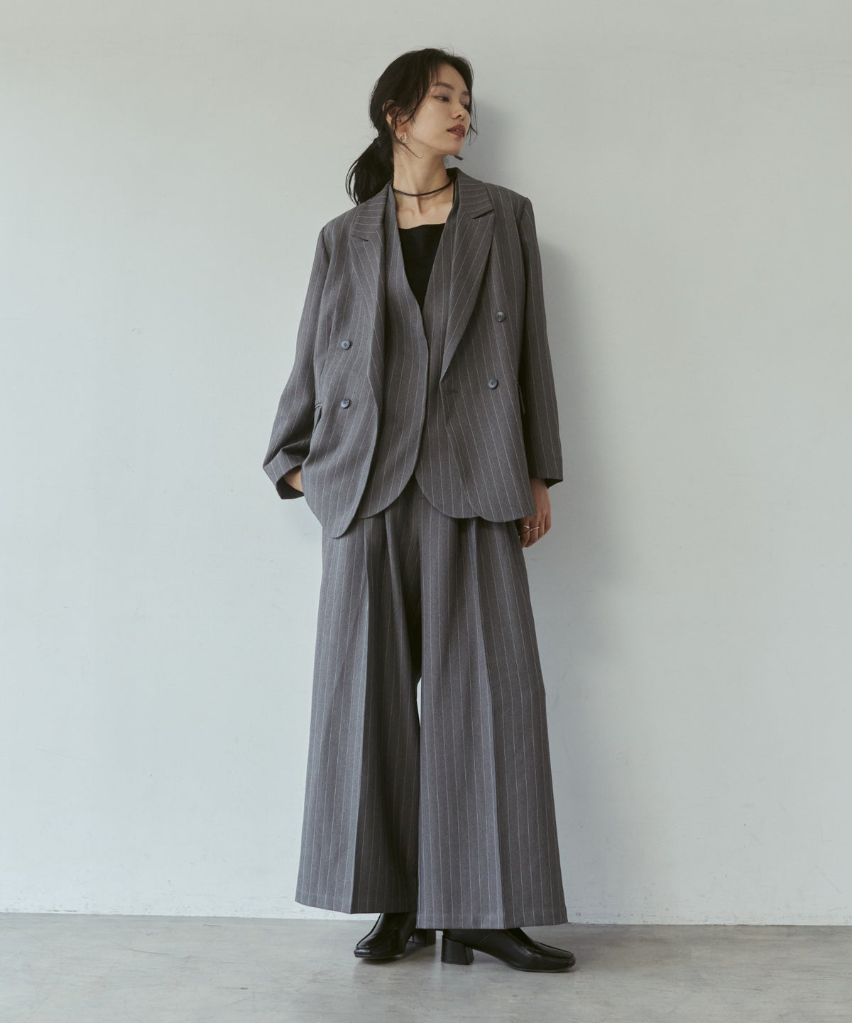 PLEATED PANTS