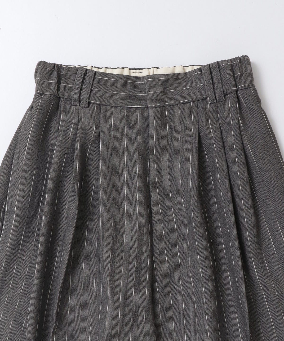 PLEATED PANTS