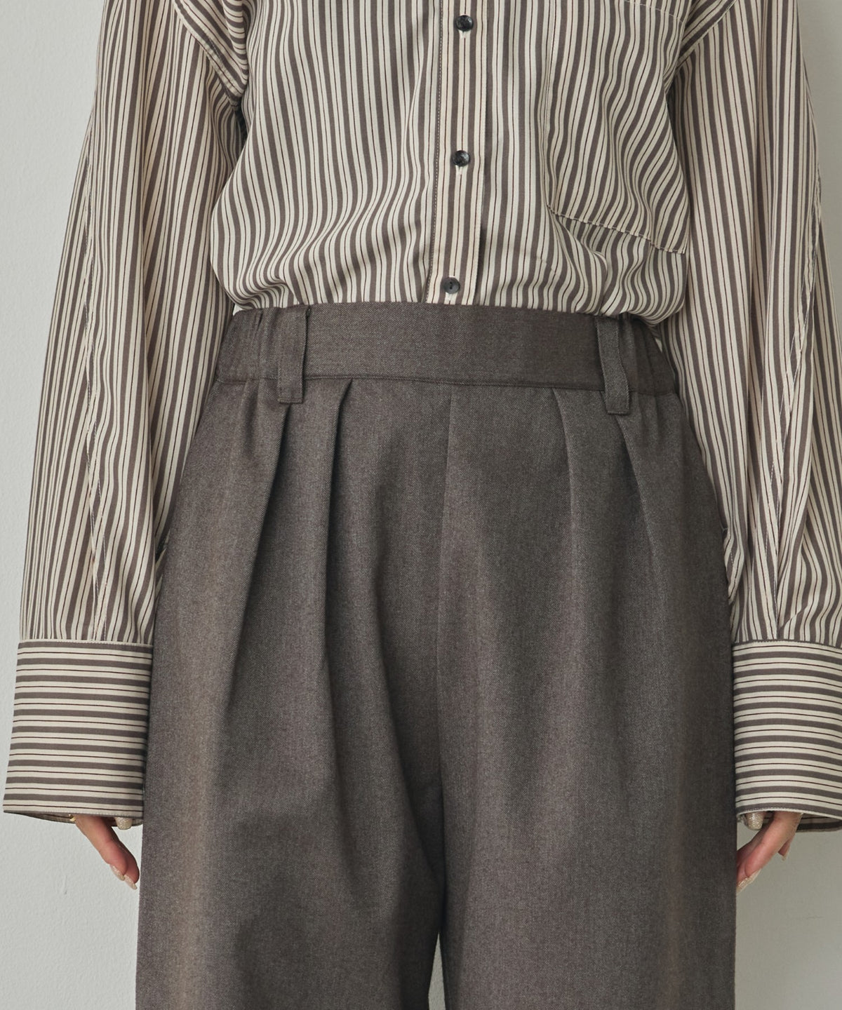 WIDE-LEG WITH LACE HEM PANTS