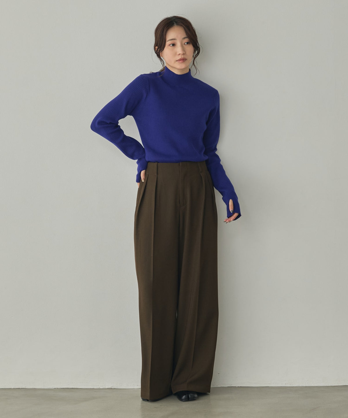 POLY-TWILL TUCK PANTS