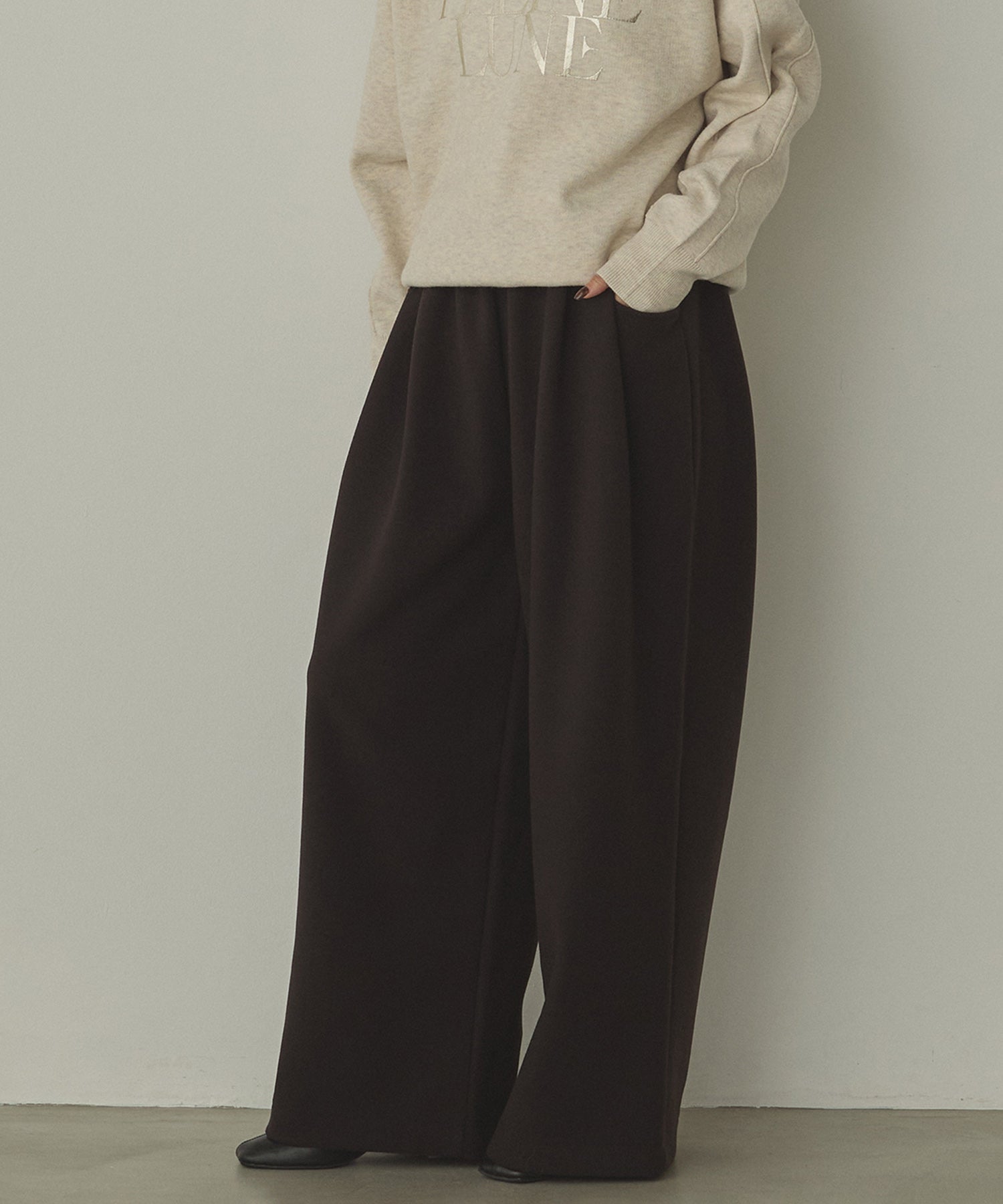 ベロアボンディング スウェットワイドパンツ
