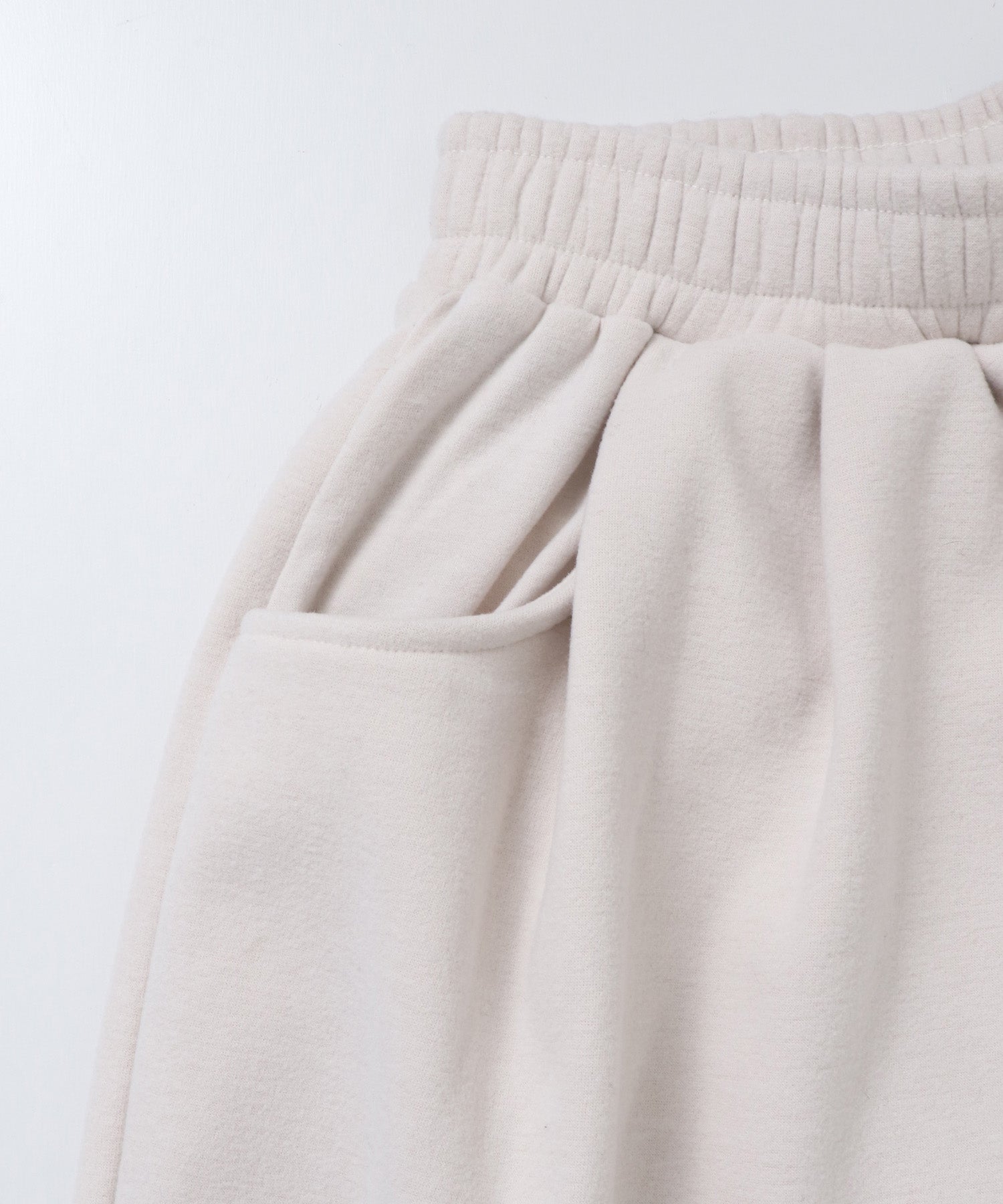 ベロアボンディング スウェットワイドパンツ