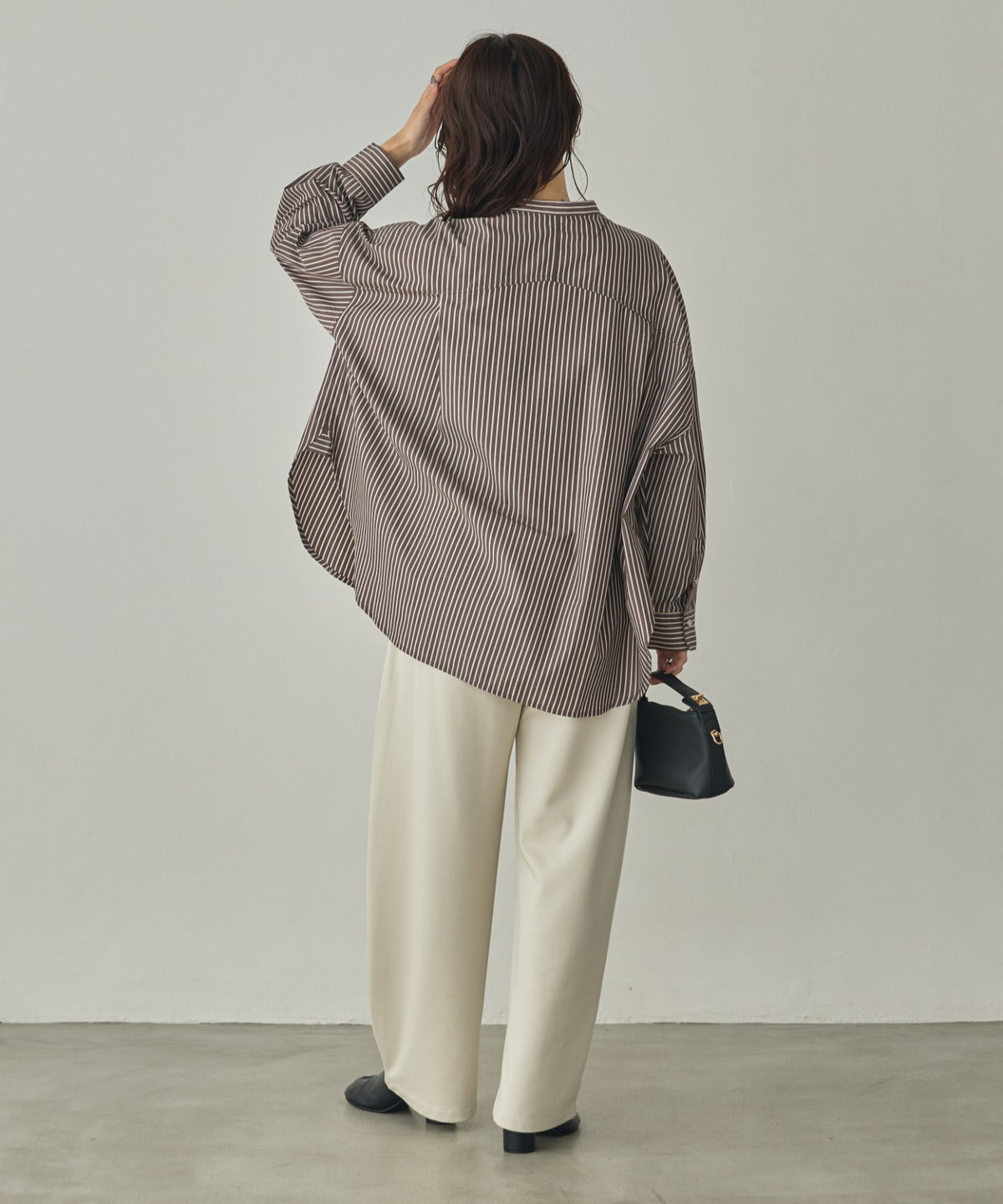 THICK FLEECE-LINED CURVED-LEG PANTS