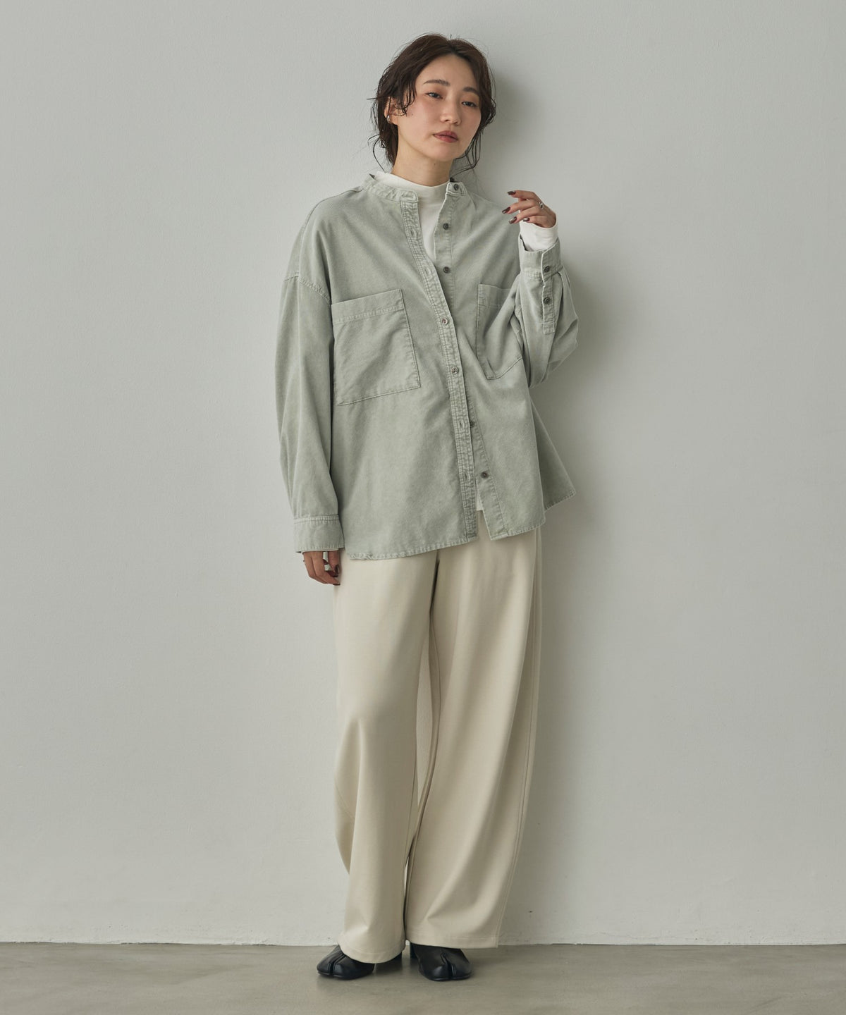 THICK FLEECE-LINED CURVED-LEG PANTS